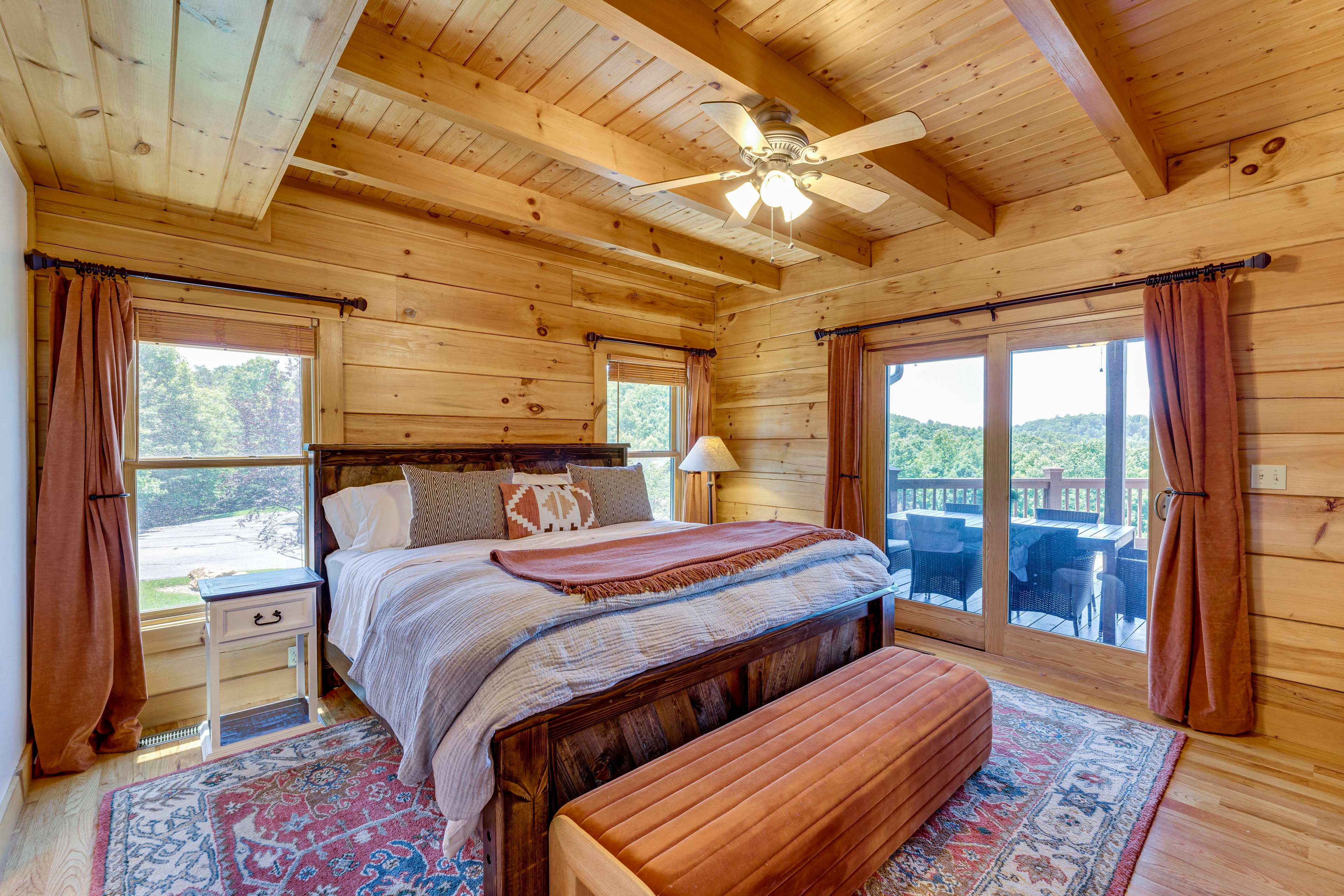 Bedroom Suite 2 | 2nd Floor | King Bed | Access to Deck | En-Suite Bathroom