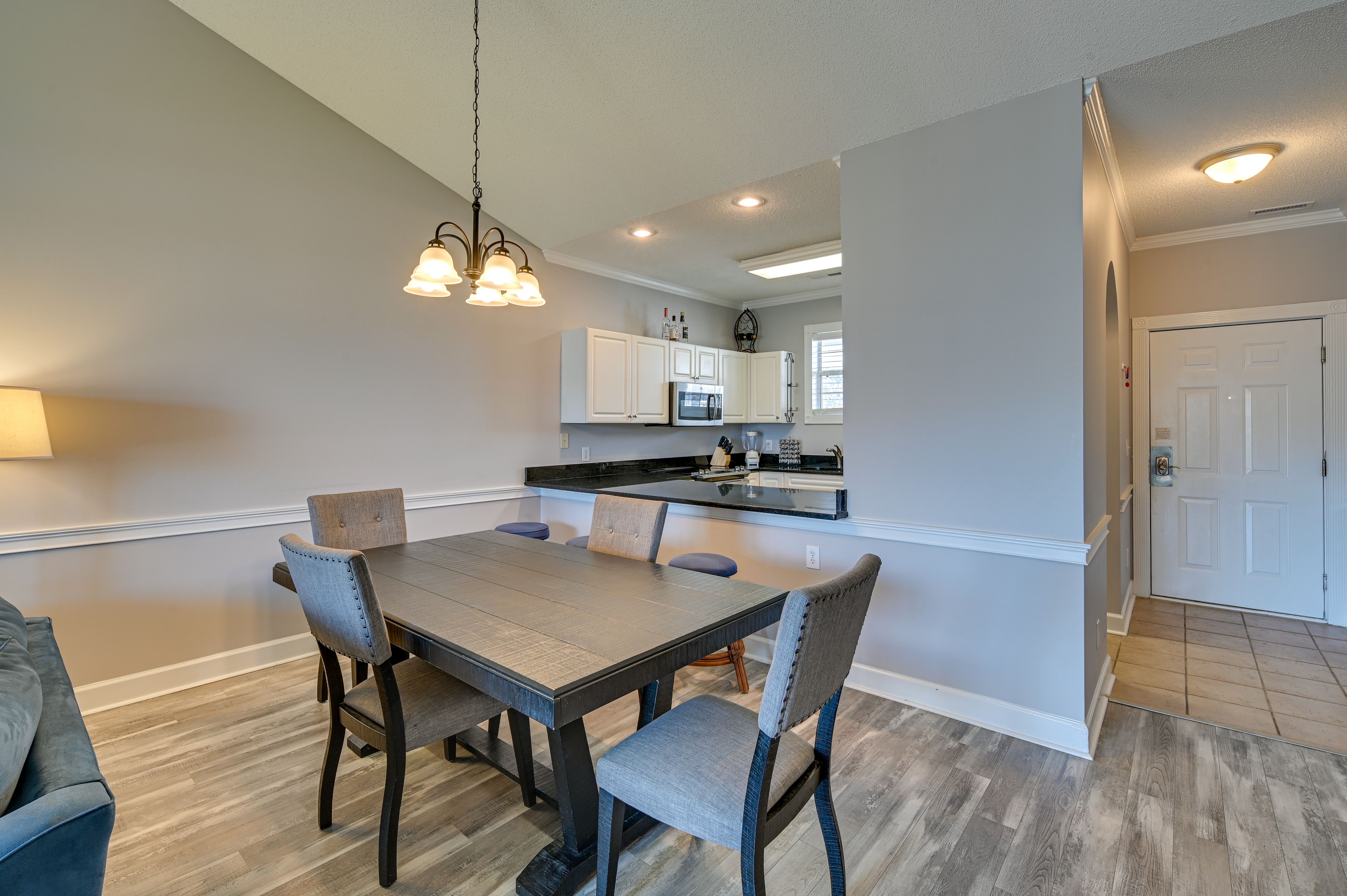 Dining Room | Fully Equipped Kitchen | Cooking Basics