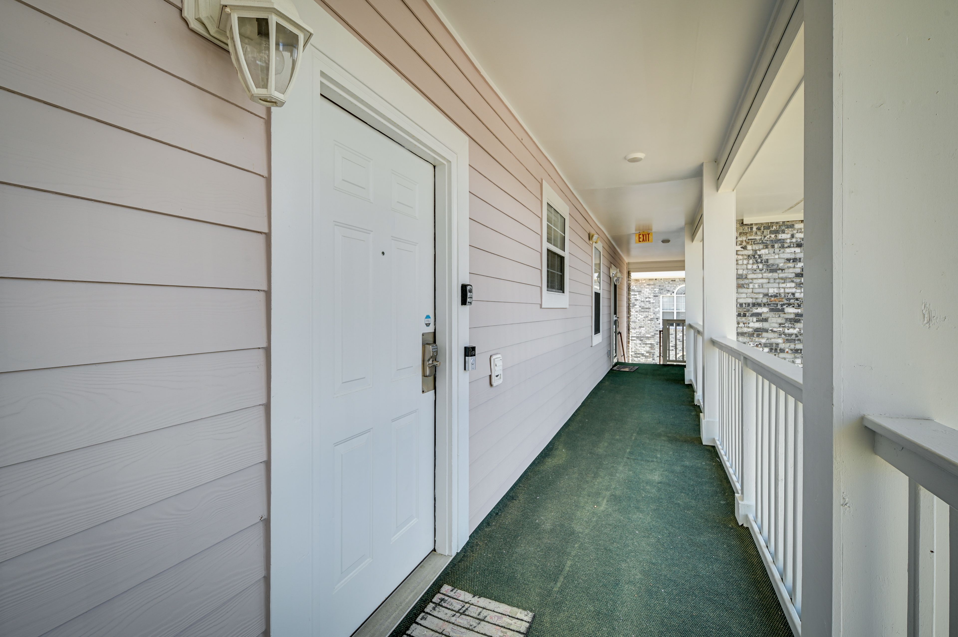 Private Entrance