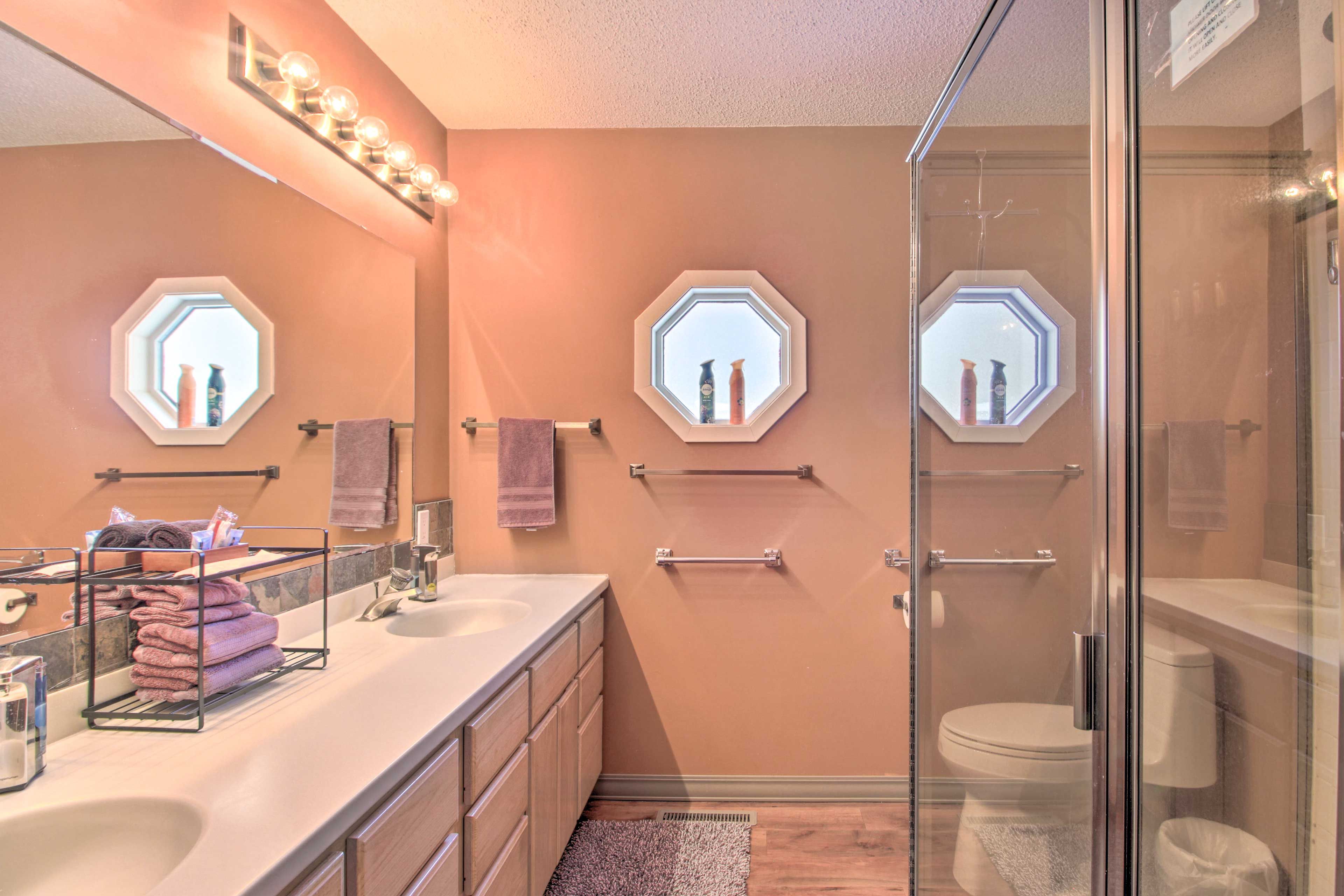 Full Bathroom
