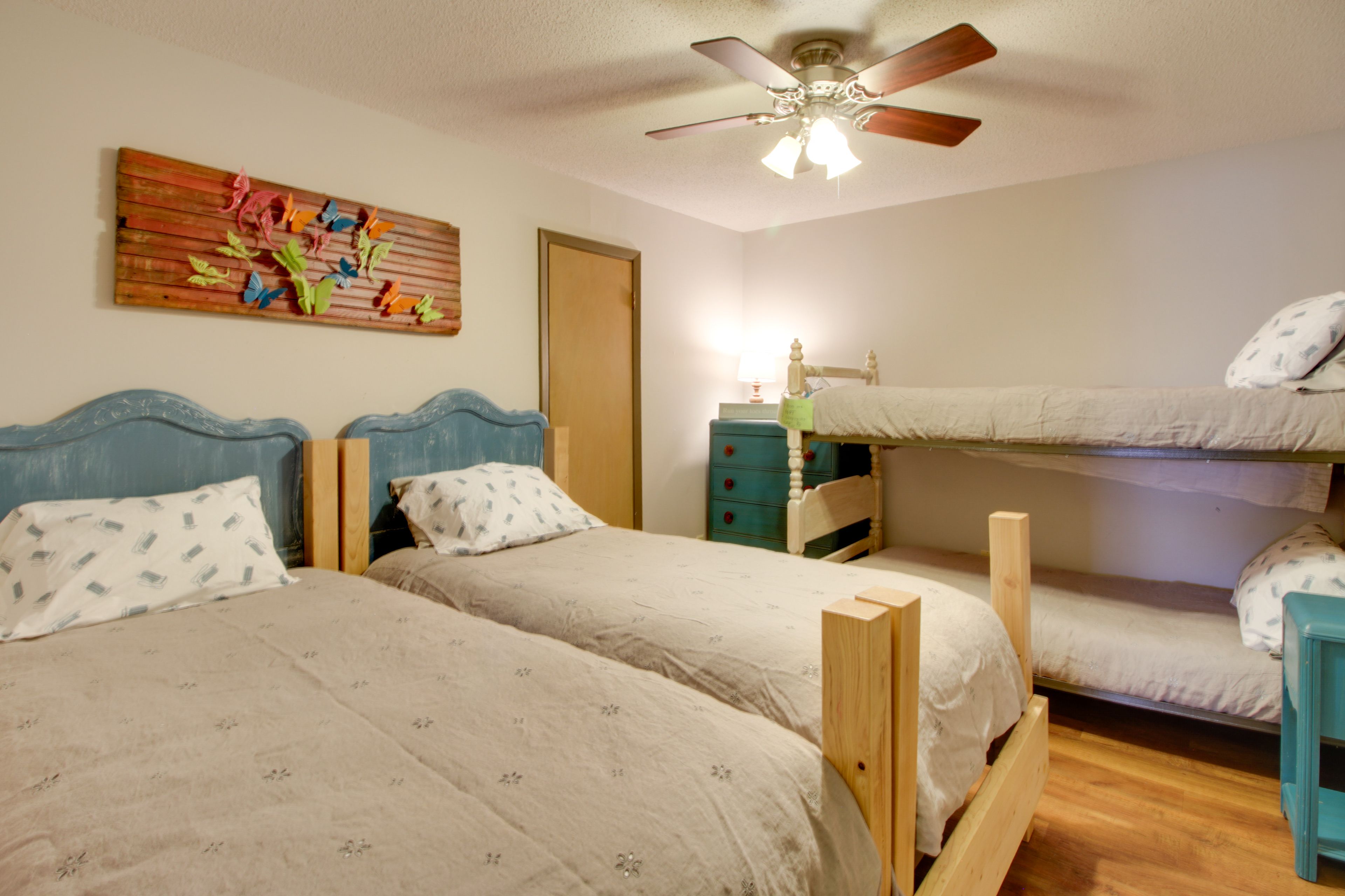 Bedroom 3 | 2 Twin Beds | Twin Bunk Bed (125 Lb Max Weight Limit)