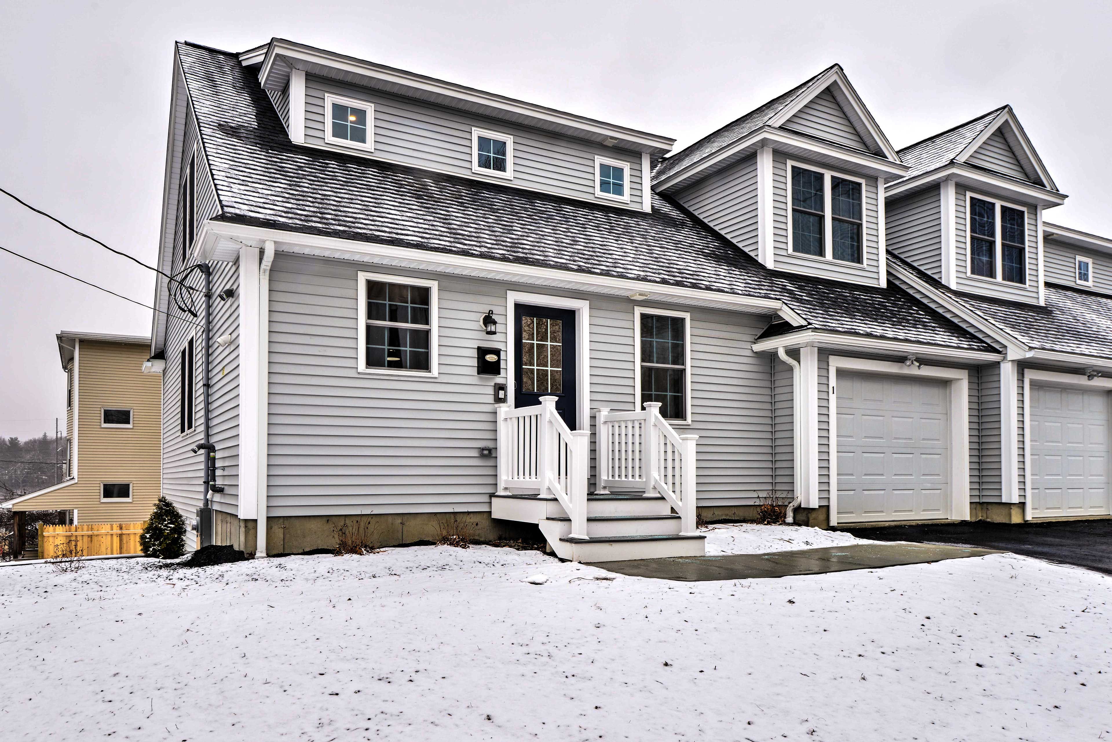 Parking | Driveway (3 Vehicles) | Garage (1 Vehicle) | Free Street Parking
