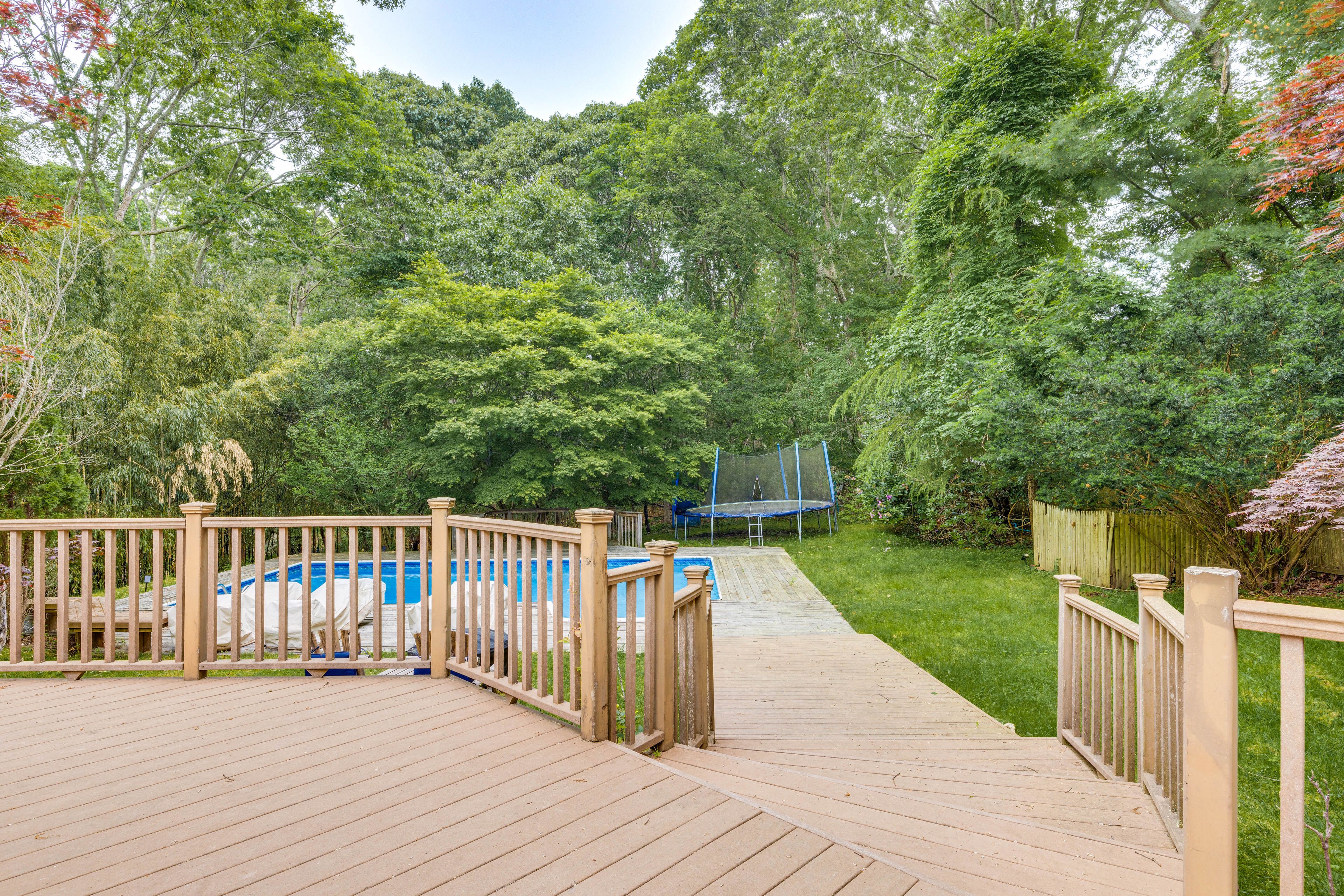 Deck