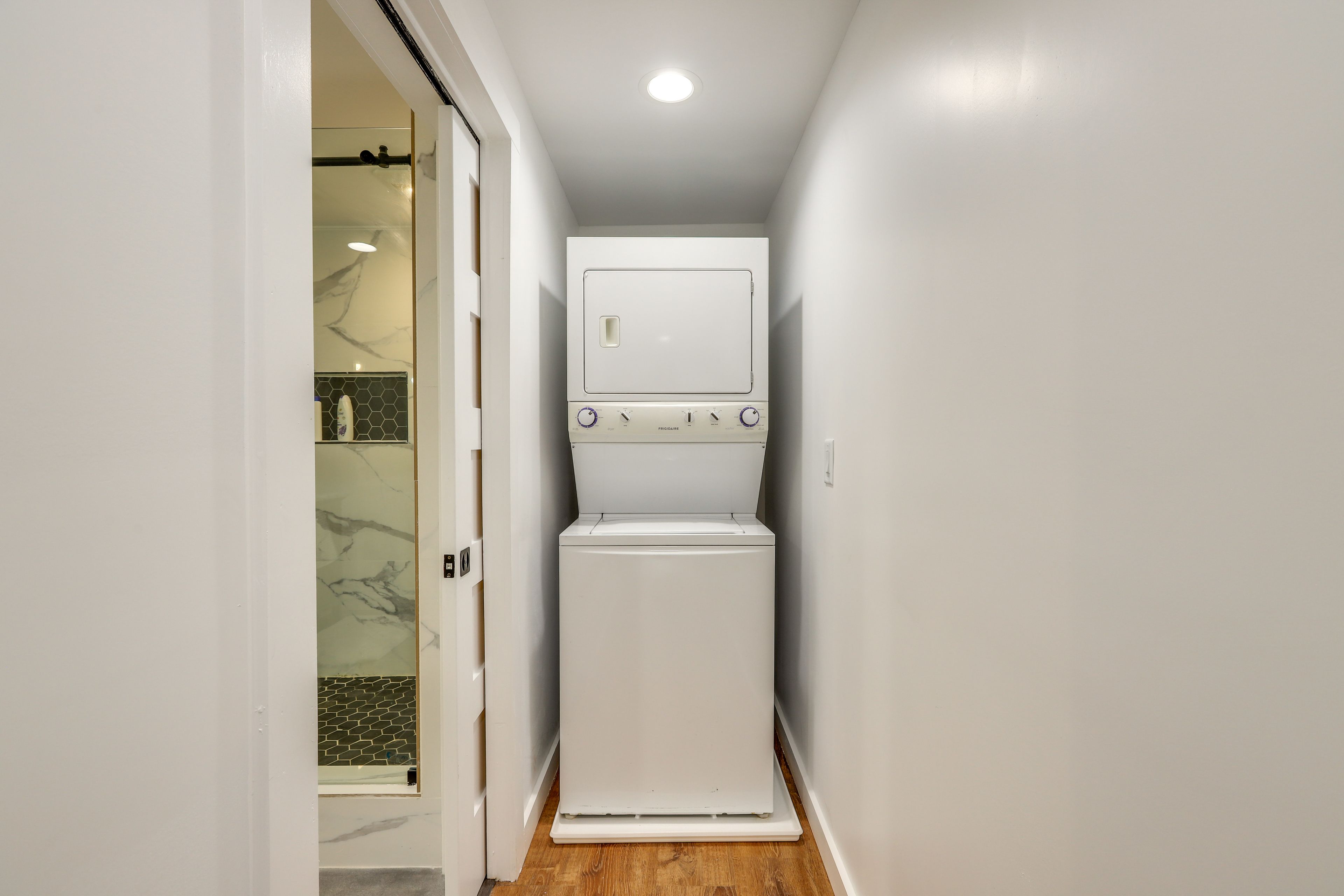 In-Unit Laundry | Washer & Dryer