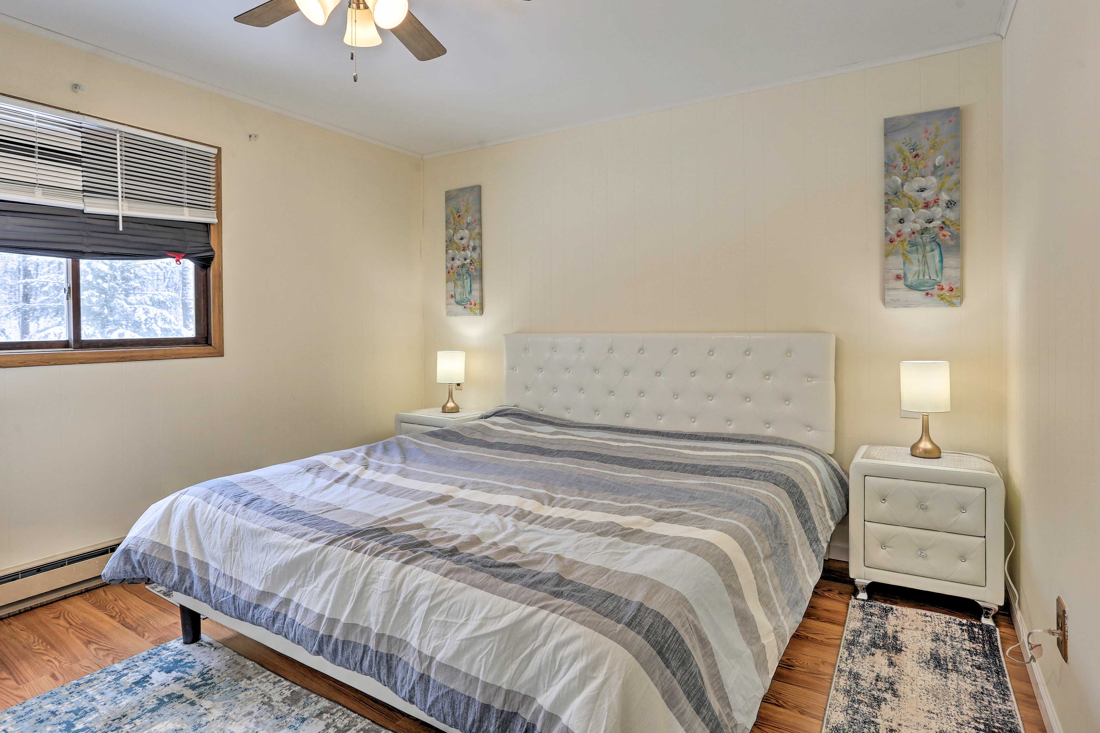 Bedroom 2 | King Bed | 2nd Floor