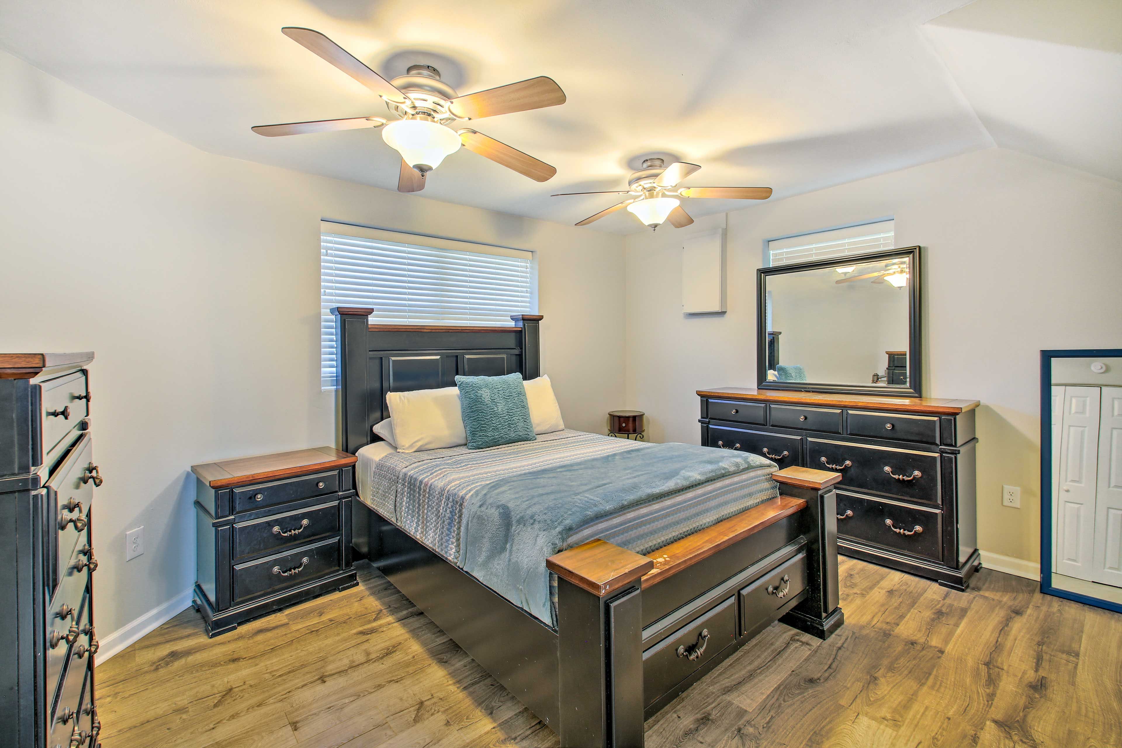Bedroom 1 | Queen Bed | Lower Level