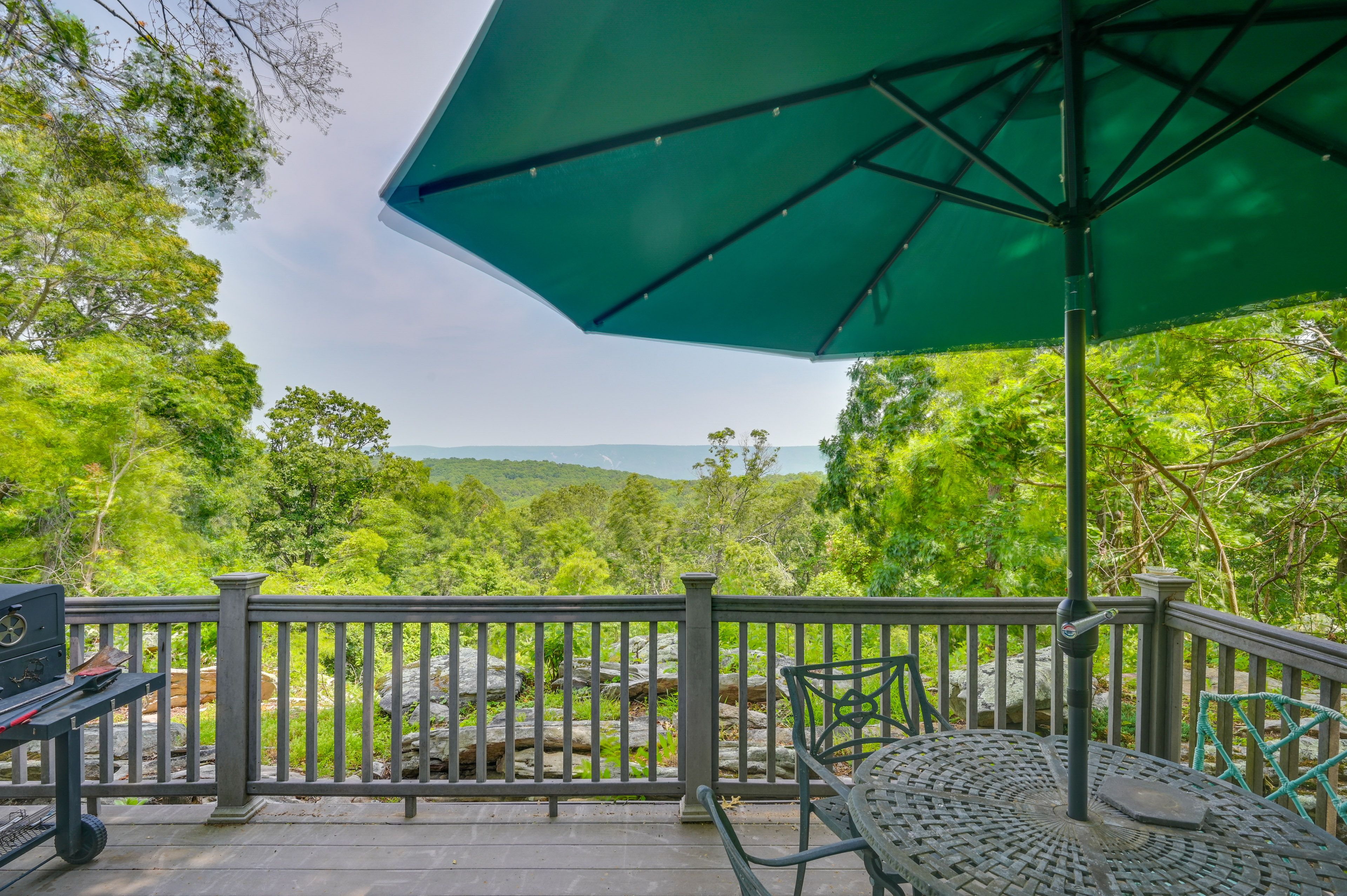 Private Deck | Charcoal Grill | Outdoor Dining Area | Mountain Views