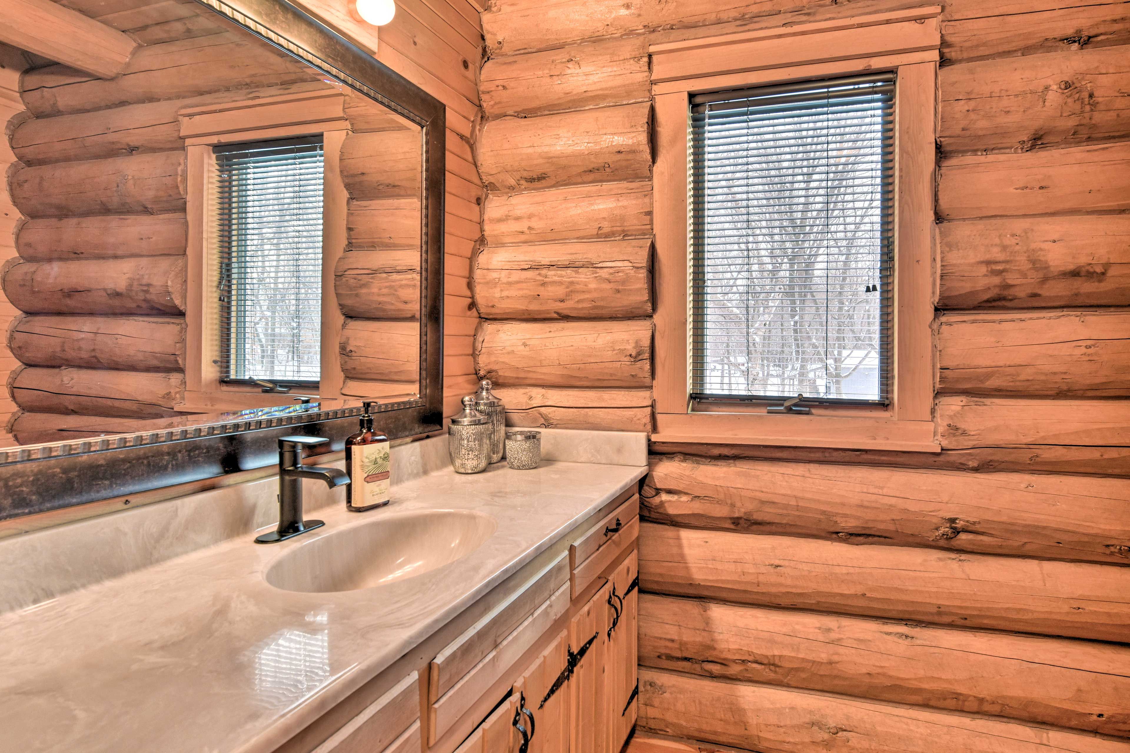 Bathroom | Towels Provided