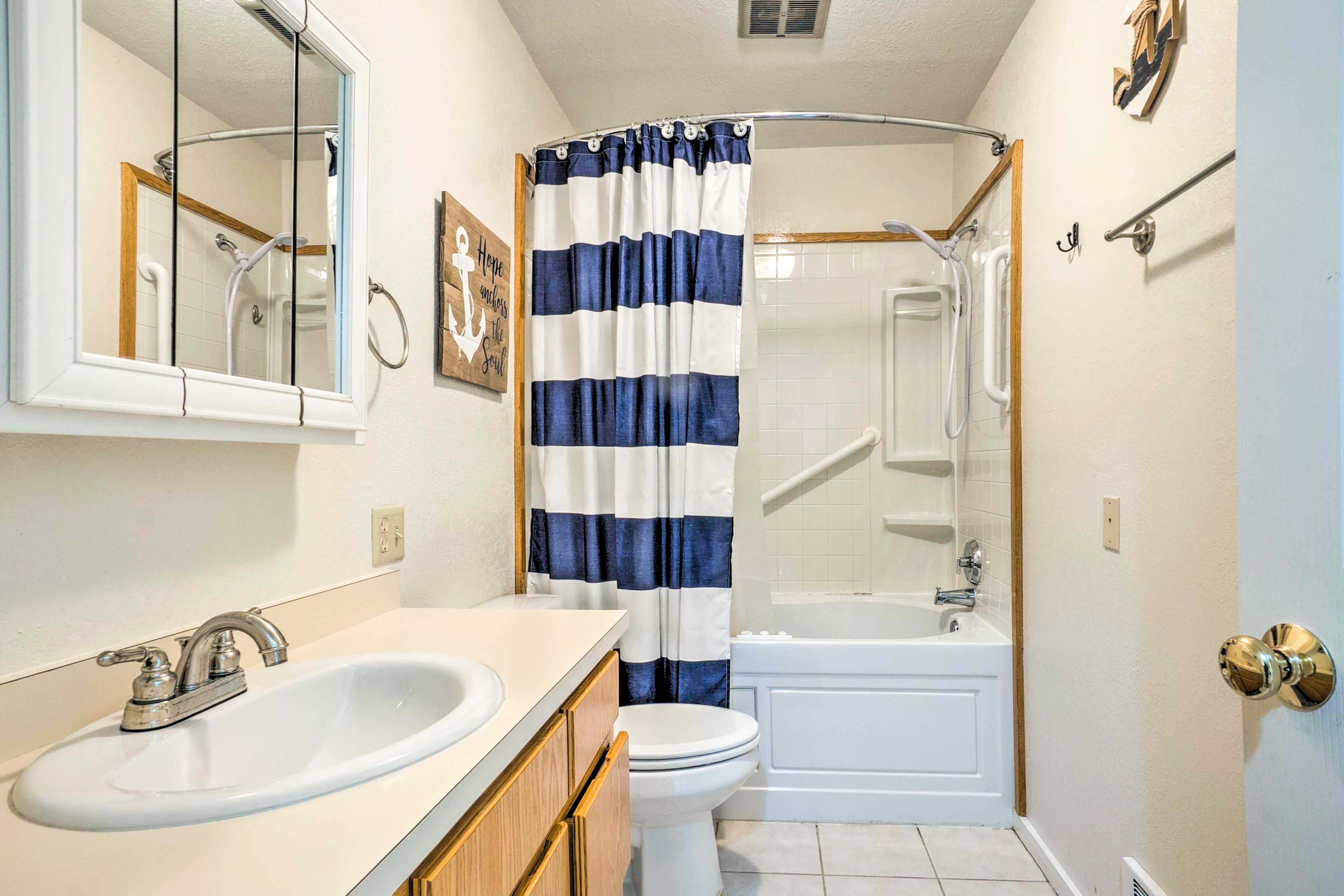 Bathroom | Complimentary Toiletries