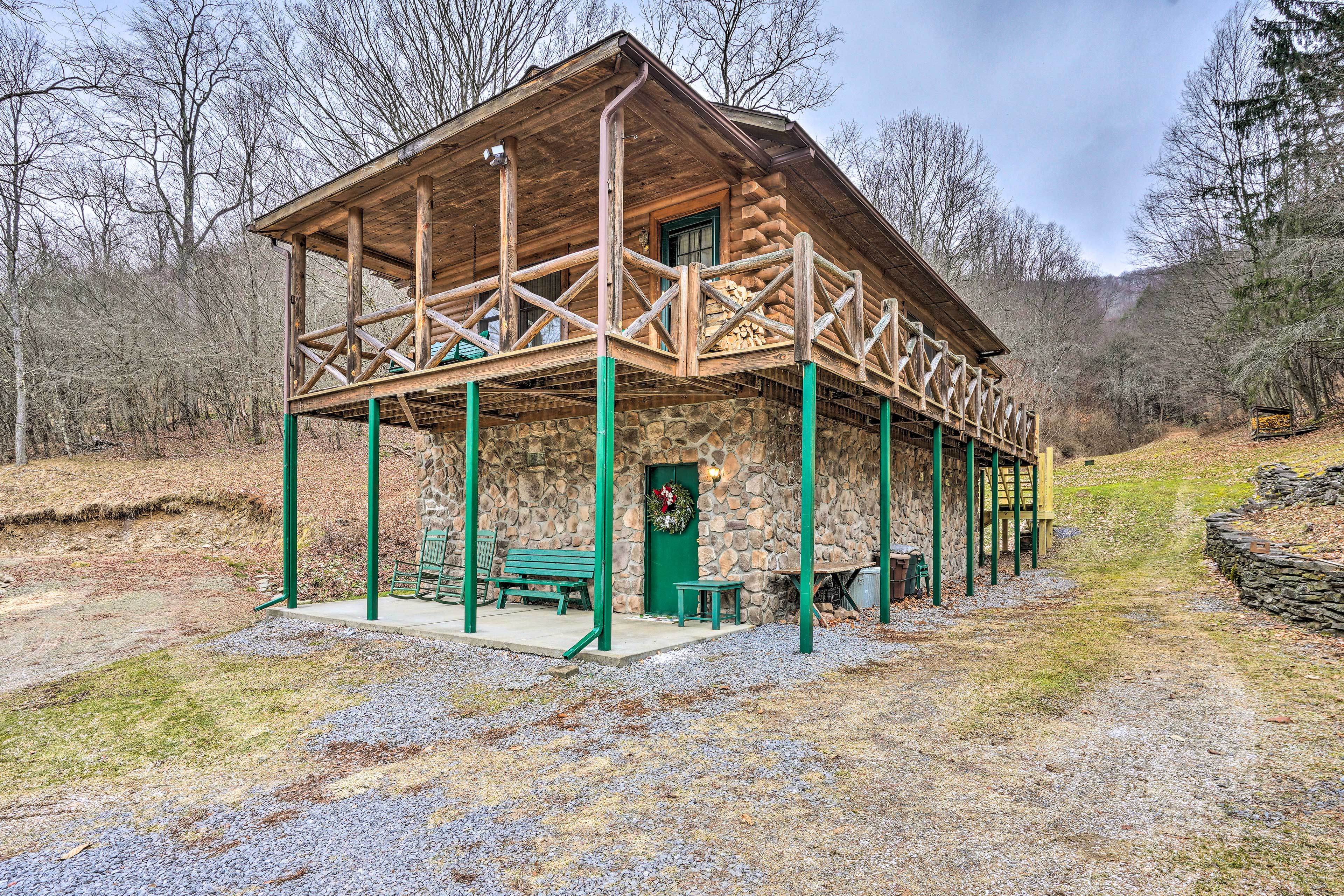 Austin Vacation Rental | 2BR | 2BA | 1,900 Sq Ft | Stairs Required to Access