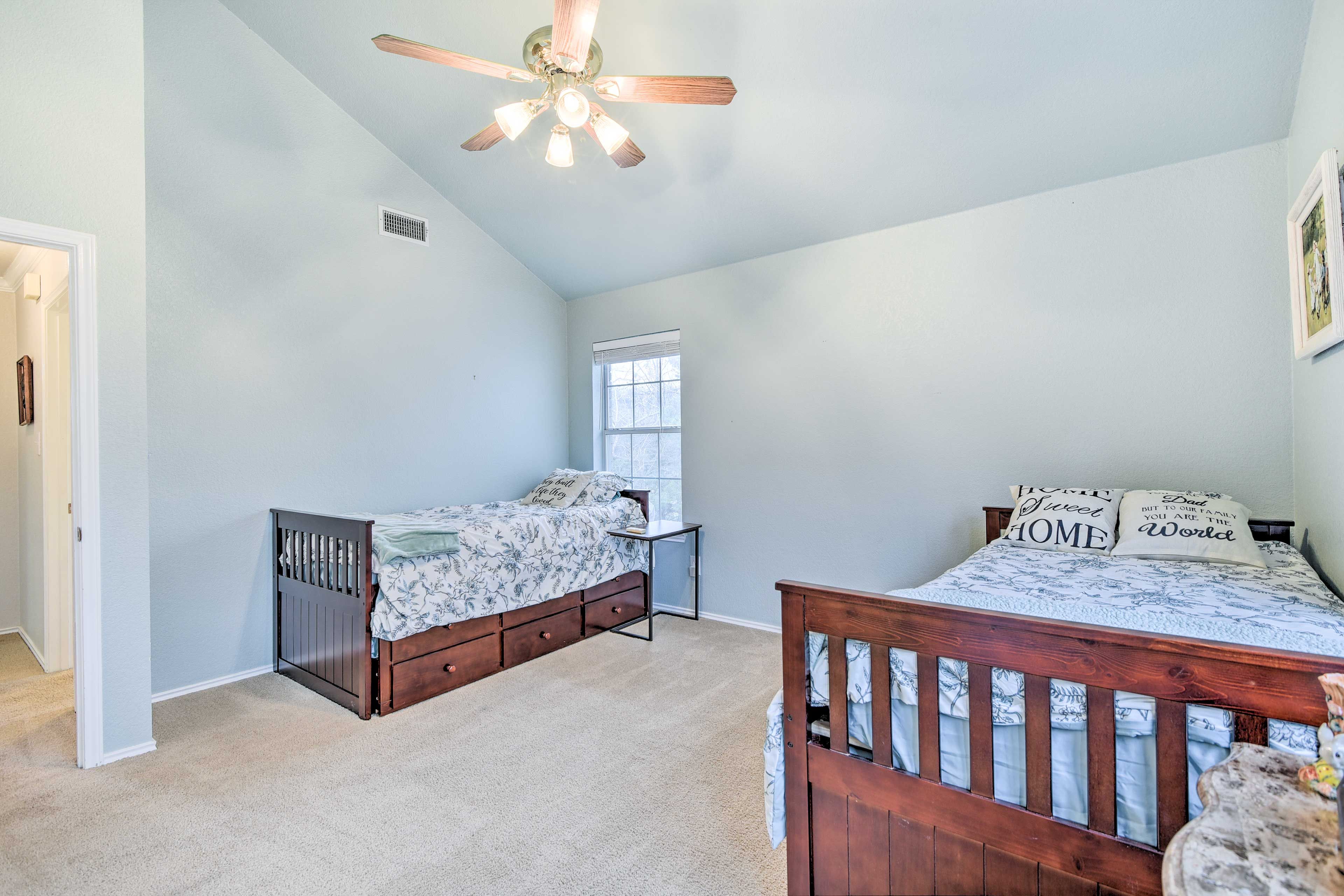 Bedroom 2 | 2 Full Beds w/ 2 Twin Trundle Beds | Full En-Suite Bathroom