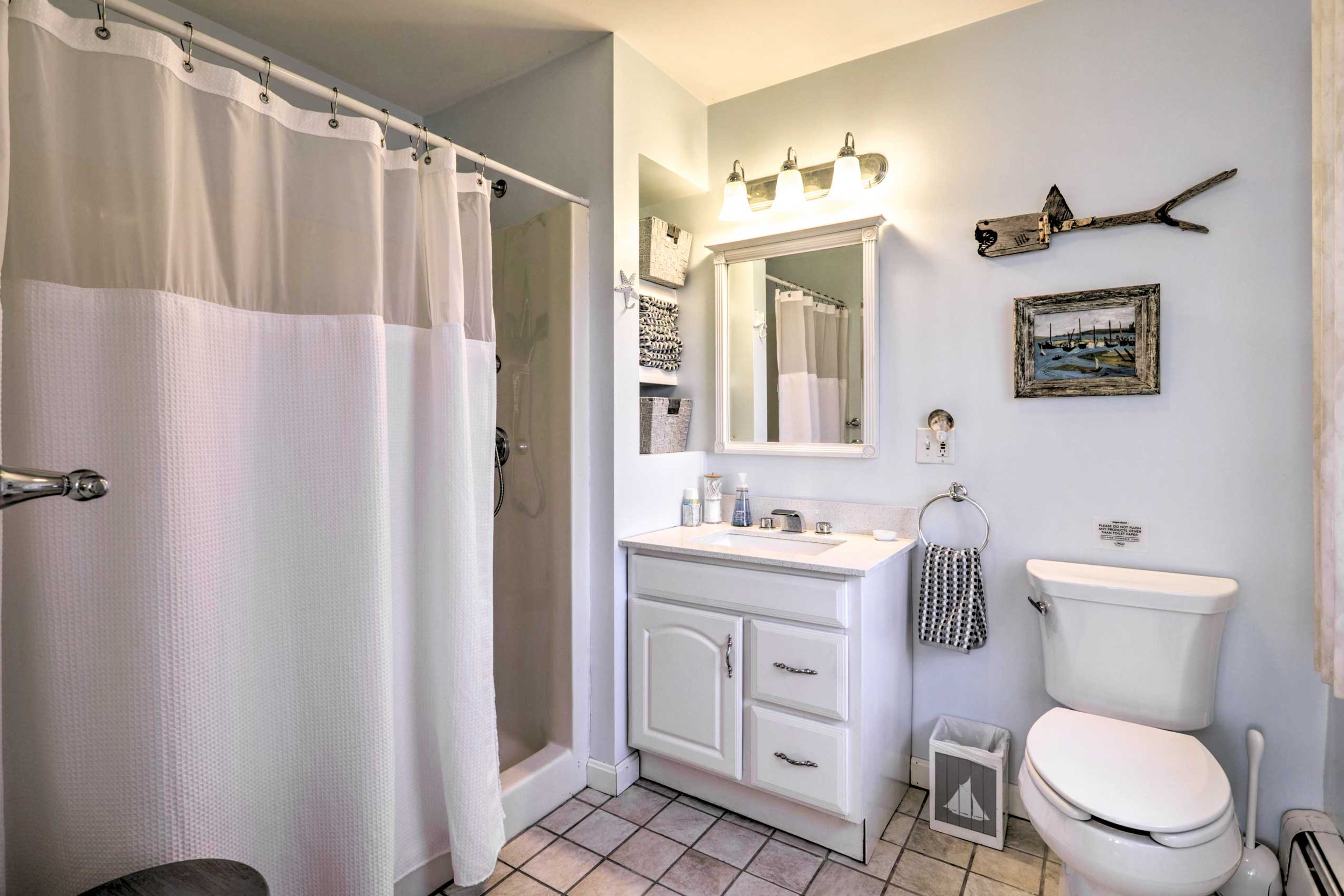 Full Bathroom