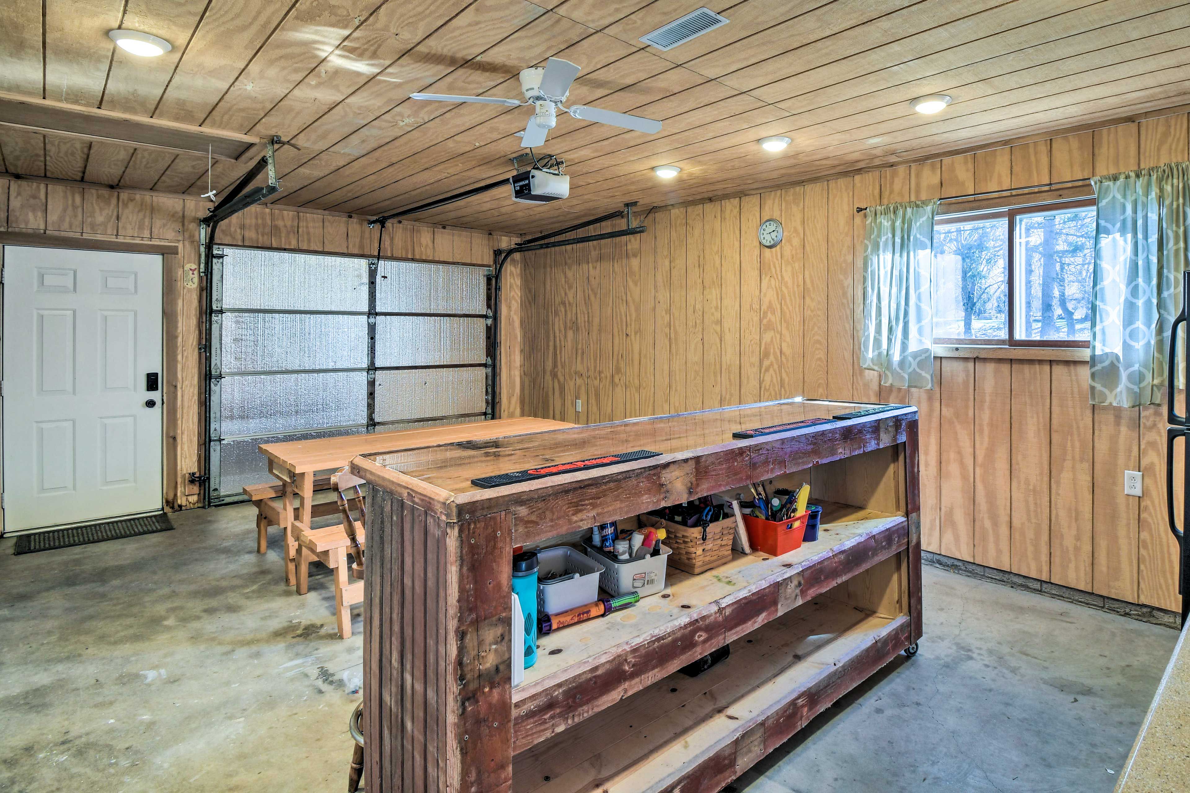 Garage | Washer & Dryer