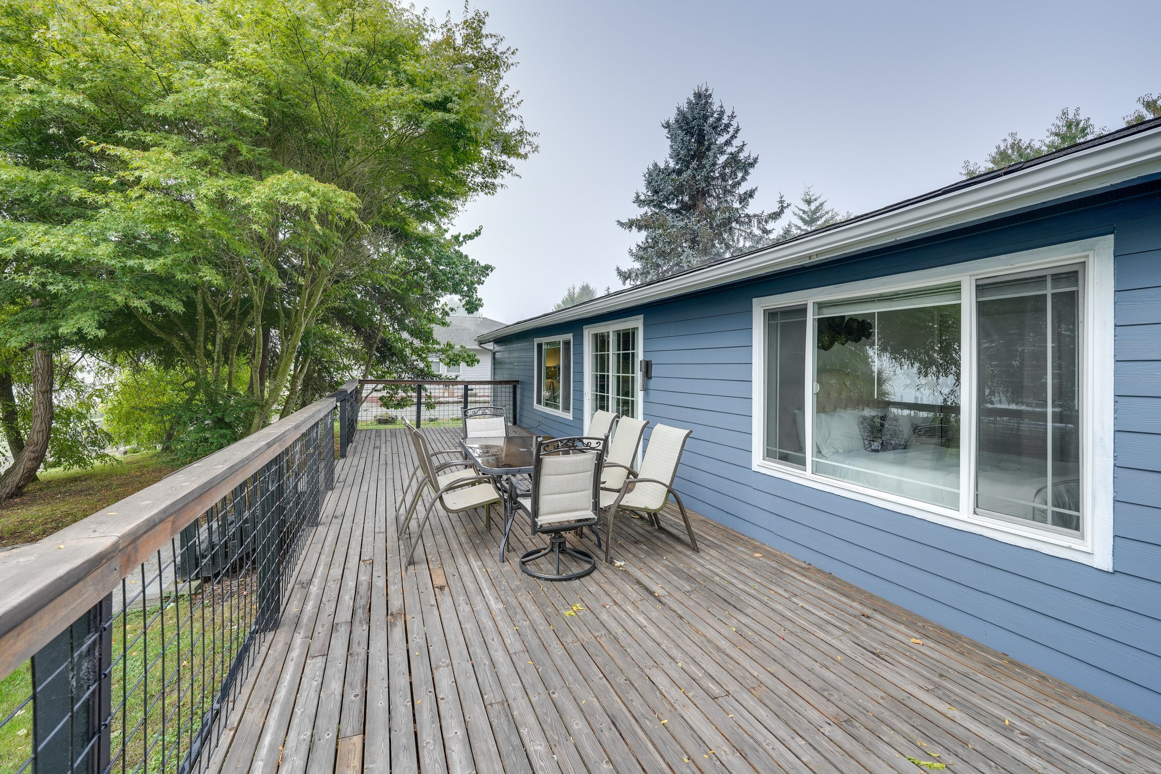 Private Deck | Views