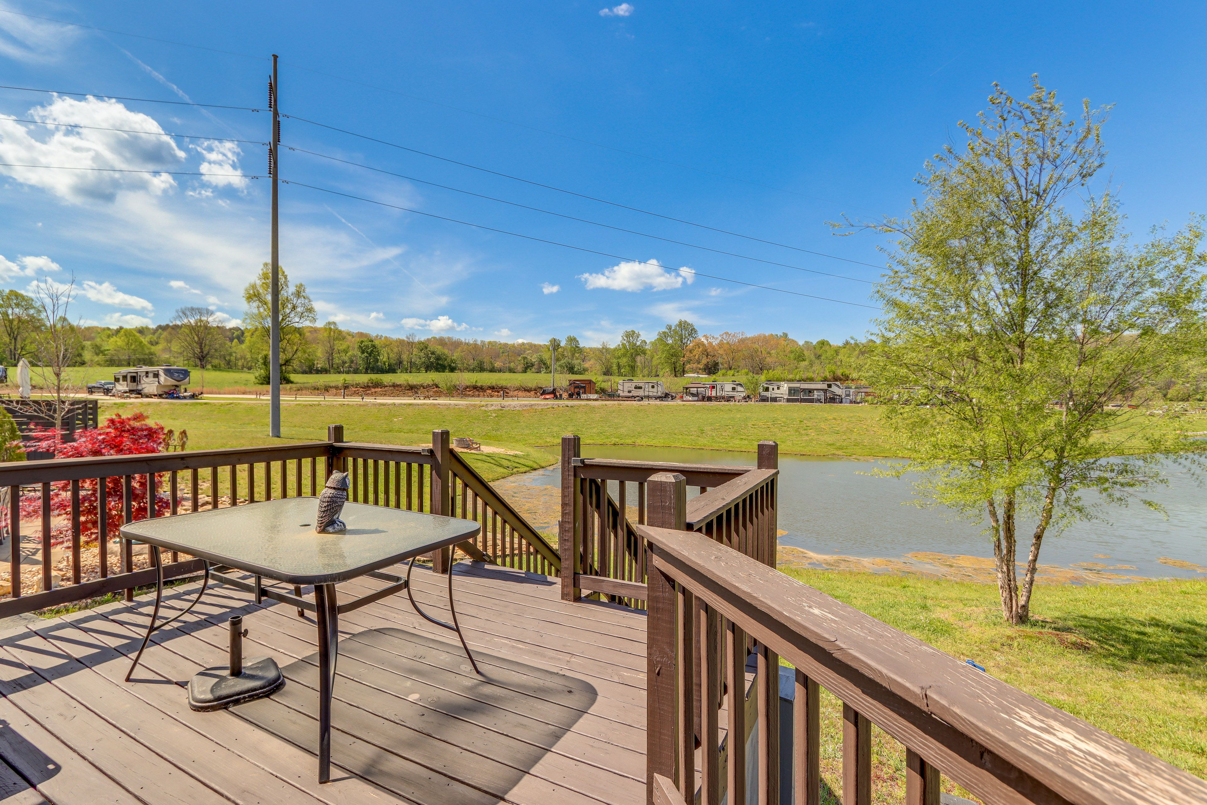 Deck | Community Pond