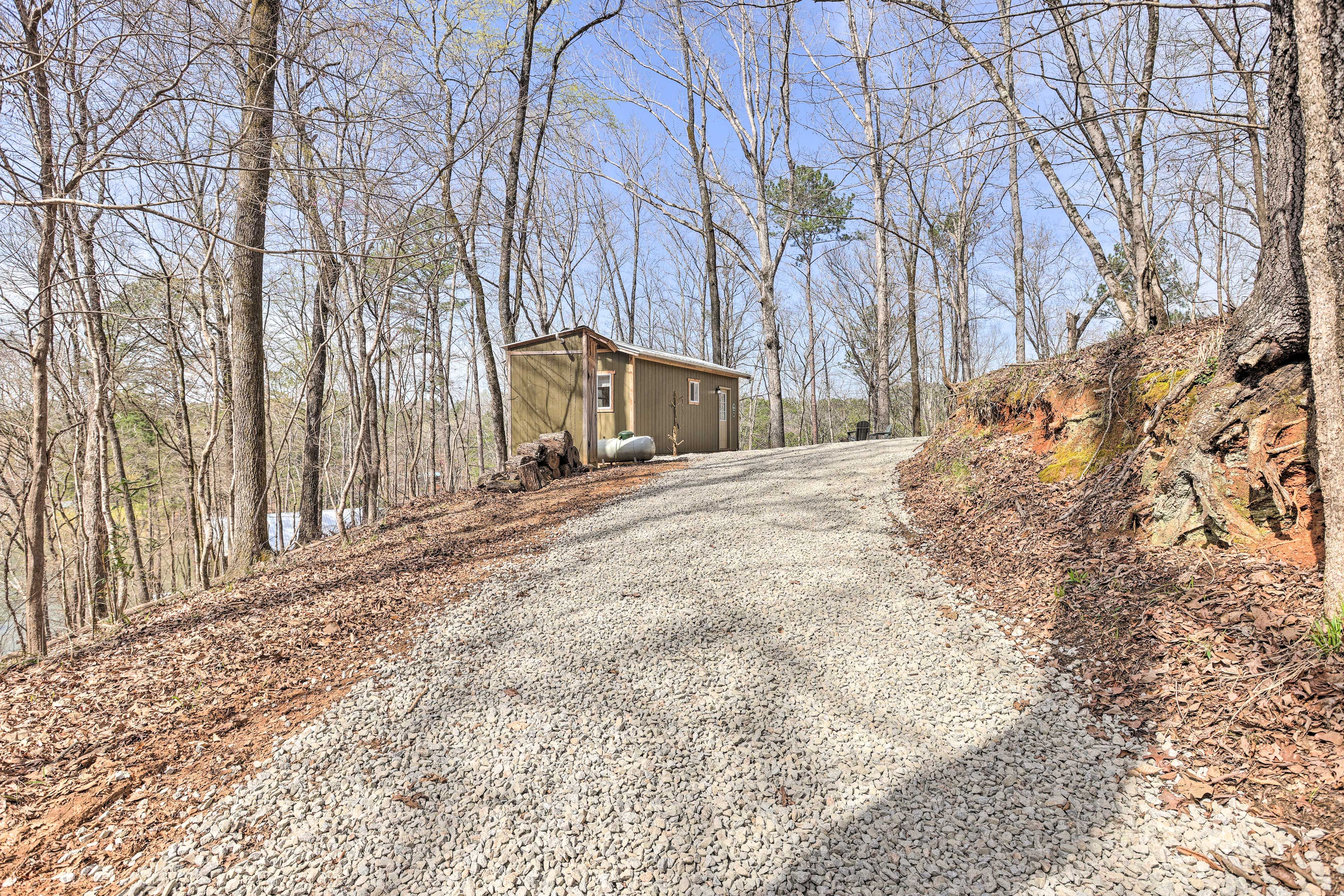 Parking | Driveway (1 Vehicle)