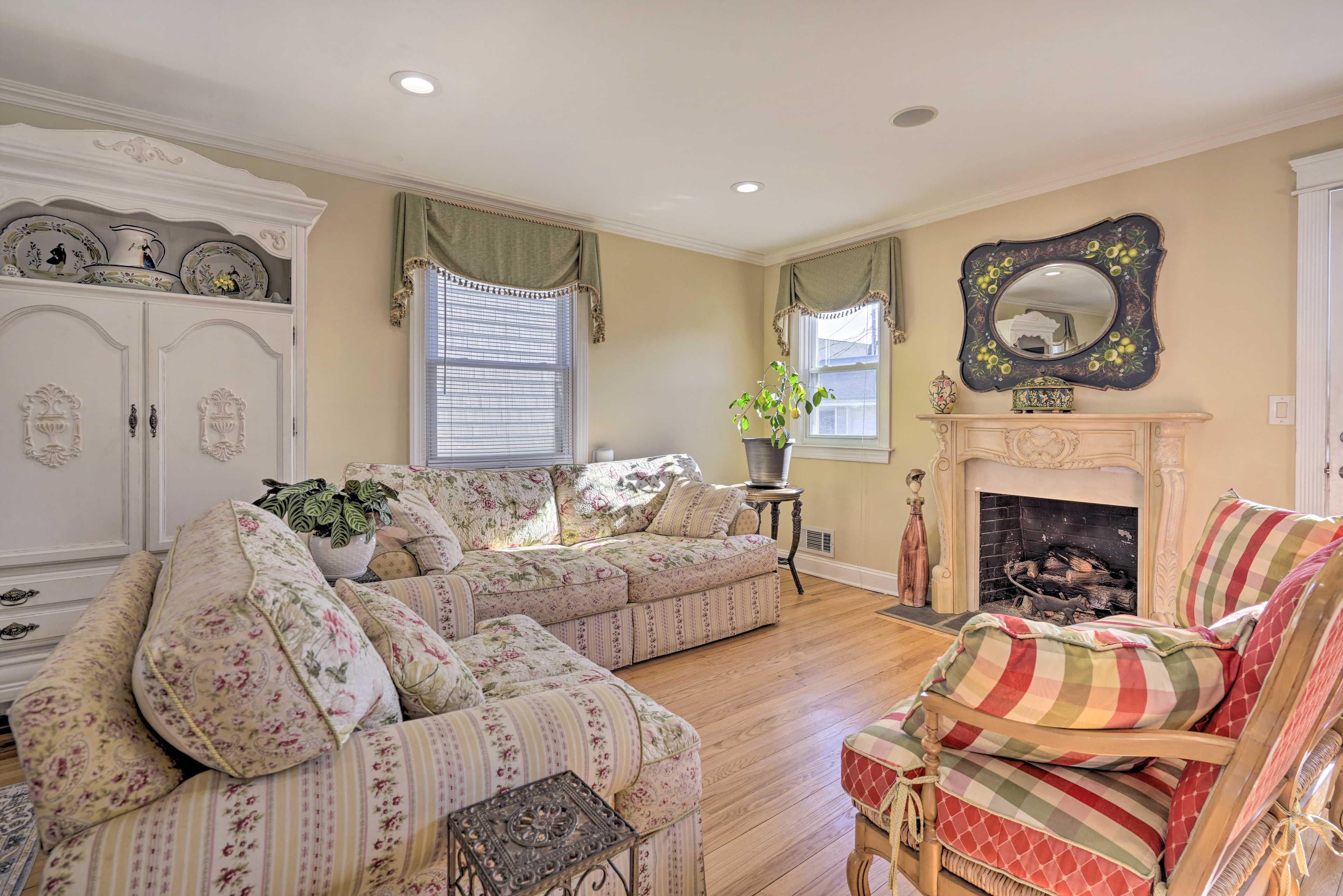 Sitting Room | Free WiFi