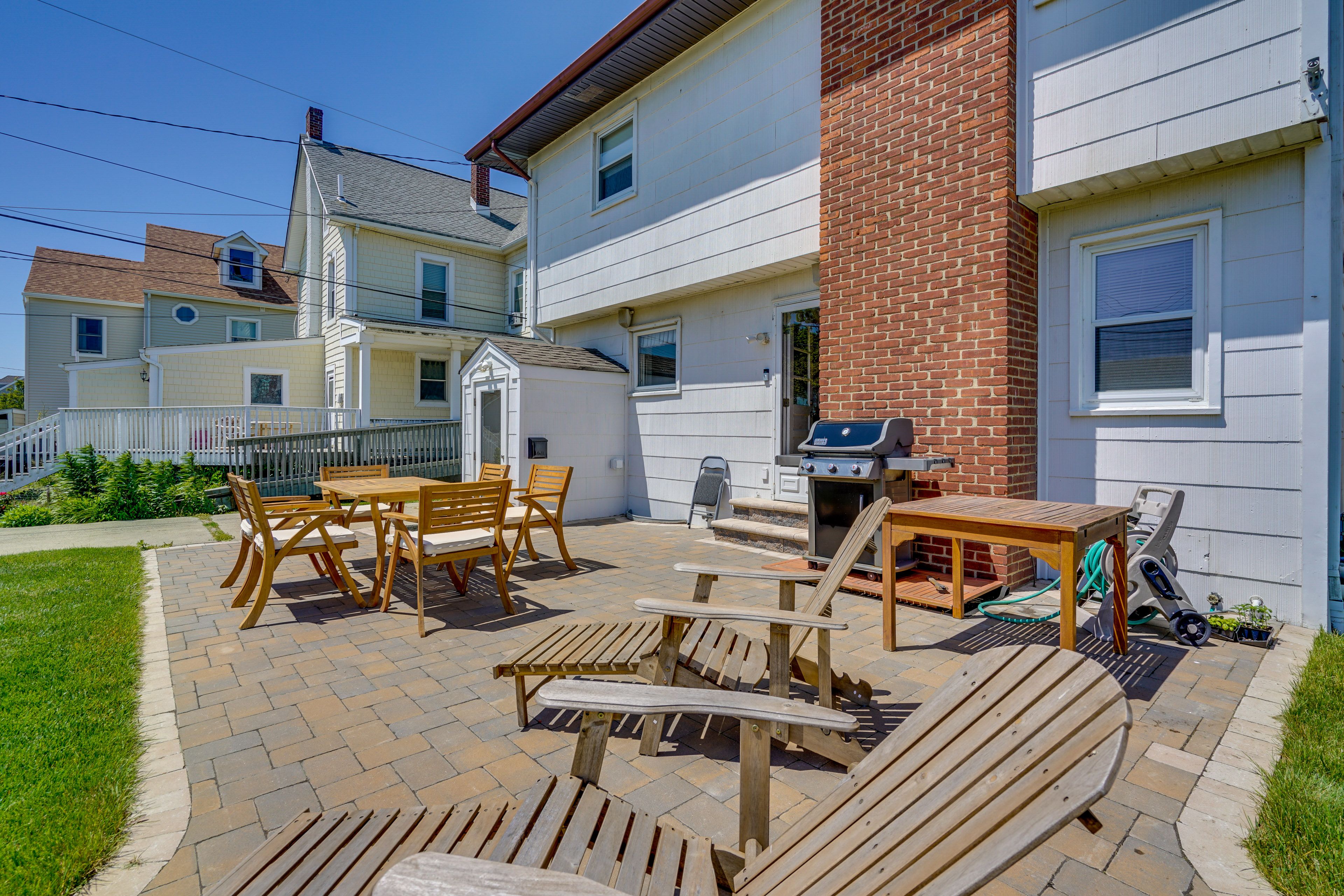 Private Patio | Gas Grill