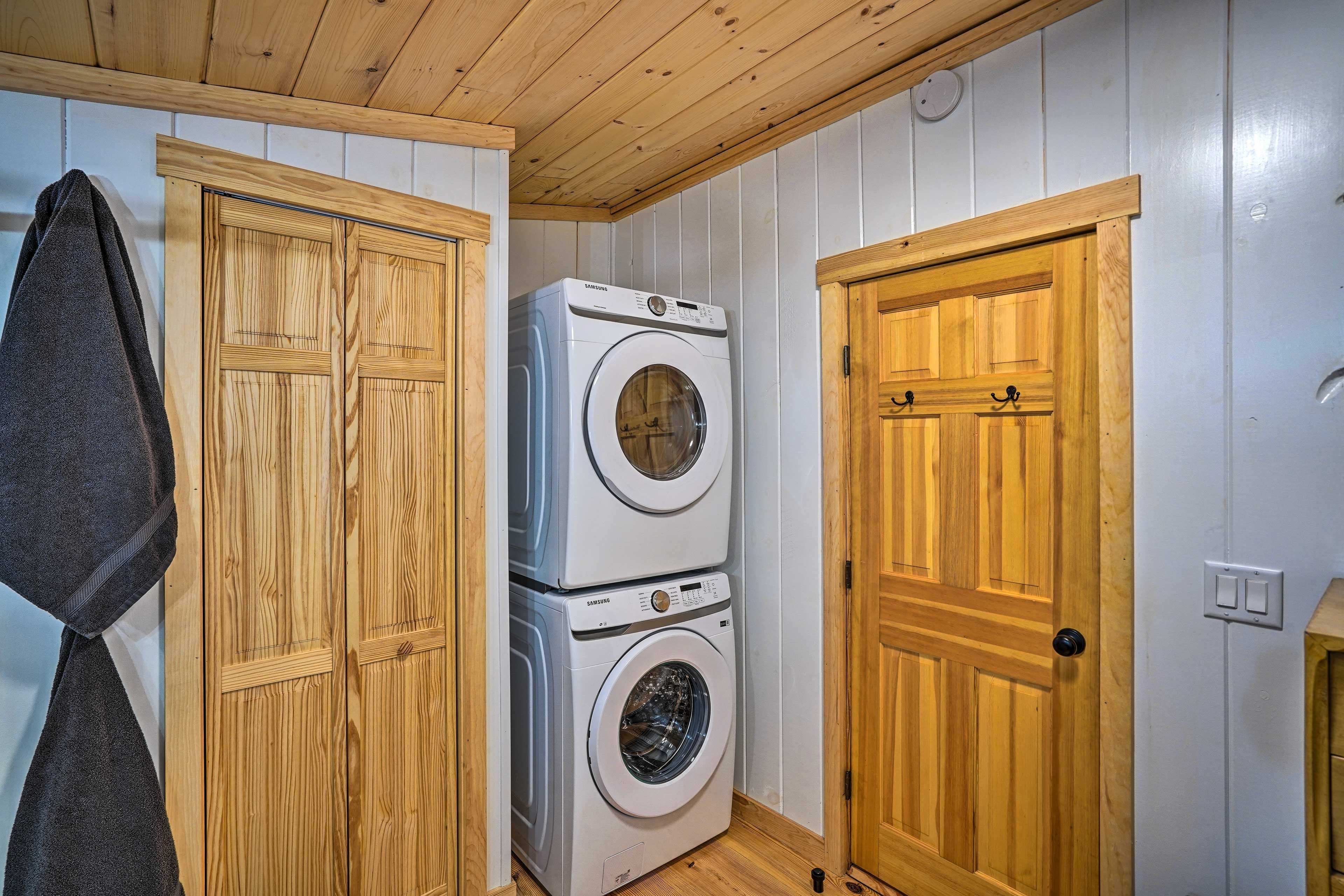 Full Bathroom | In-Unit Laundry