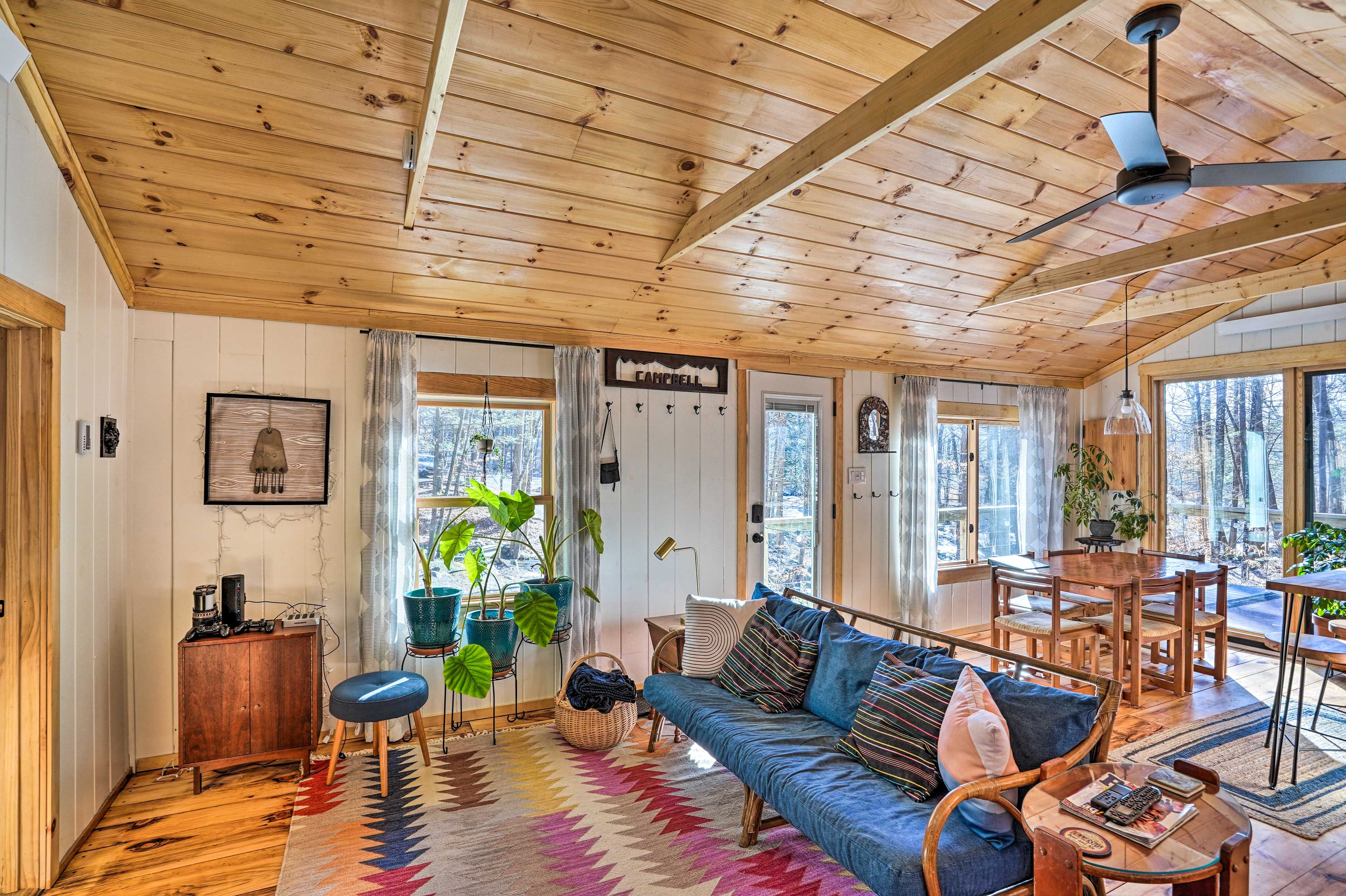 Living Room | Whynter Portable A/C Unit