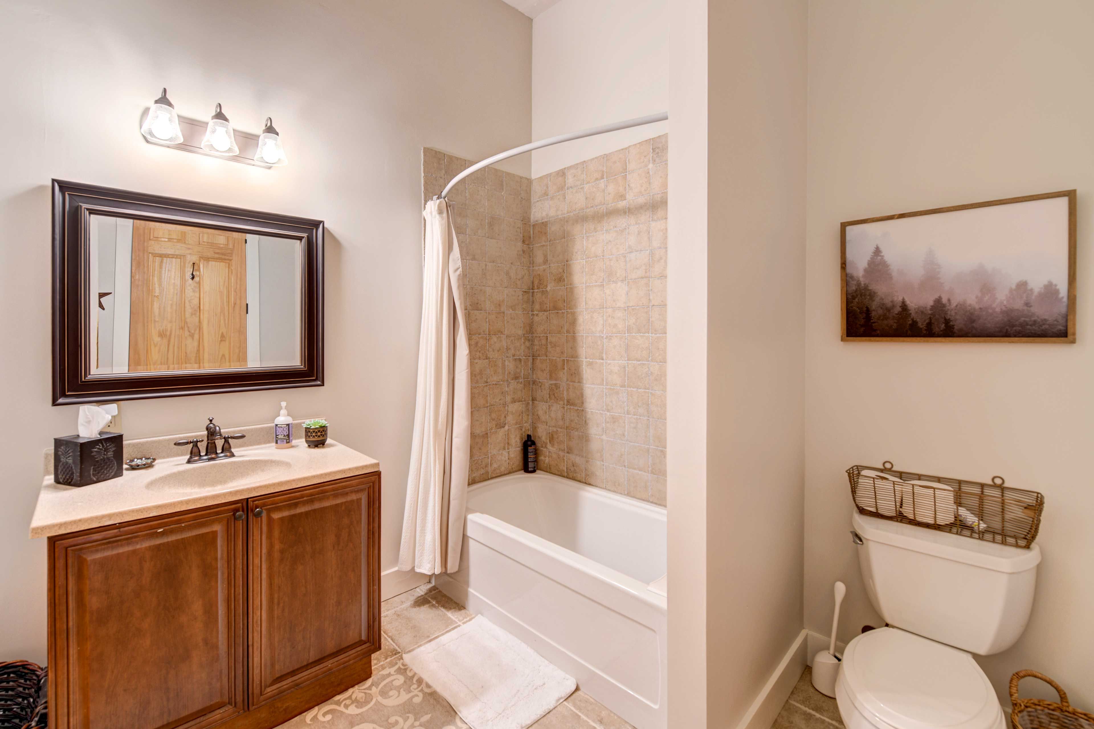 Full Bathroom