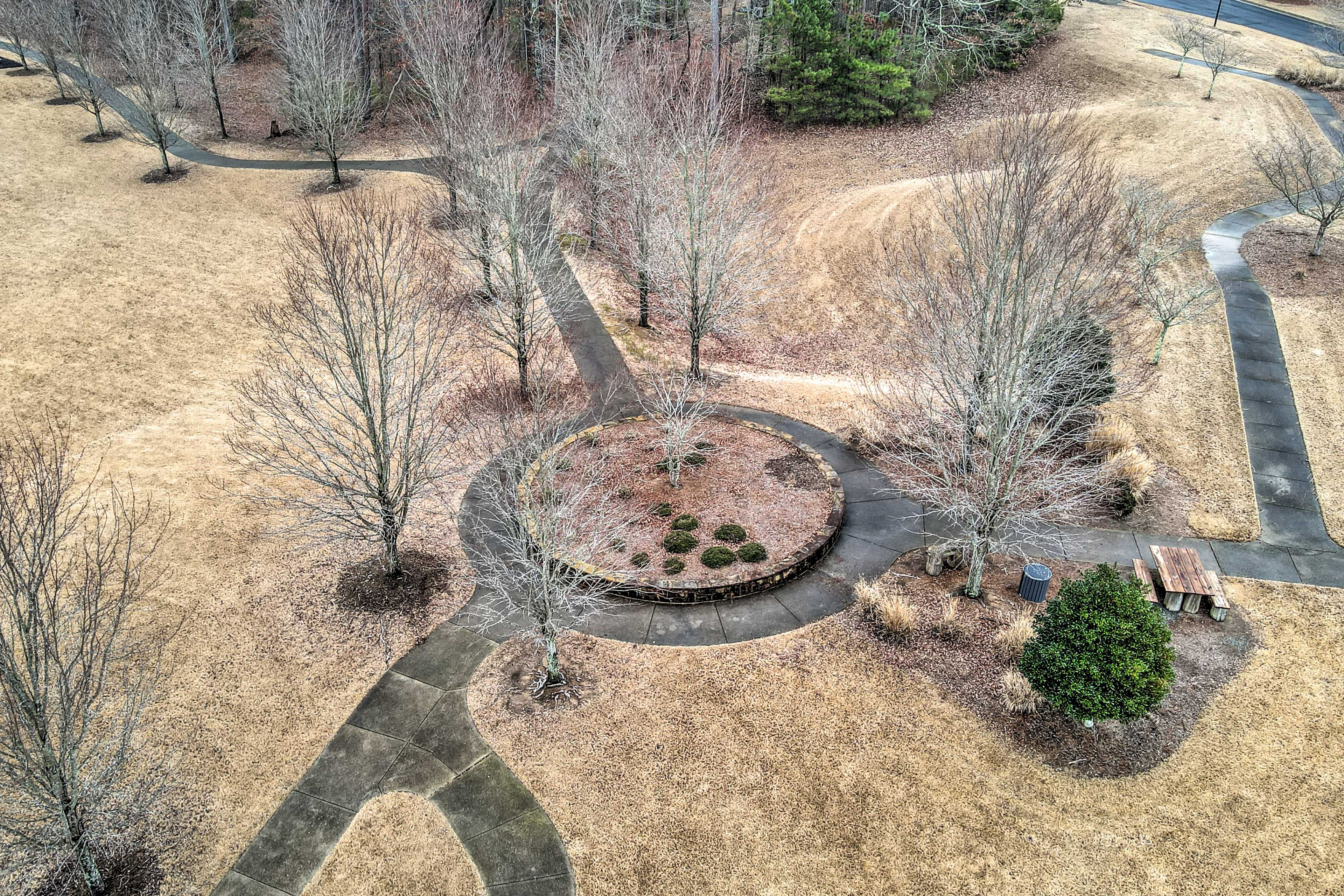 Community Amenities | Walking Trails