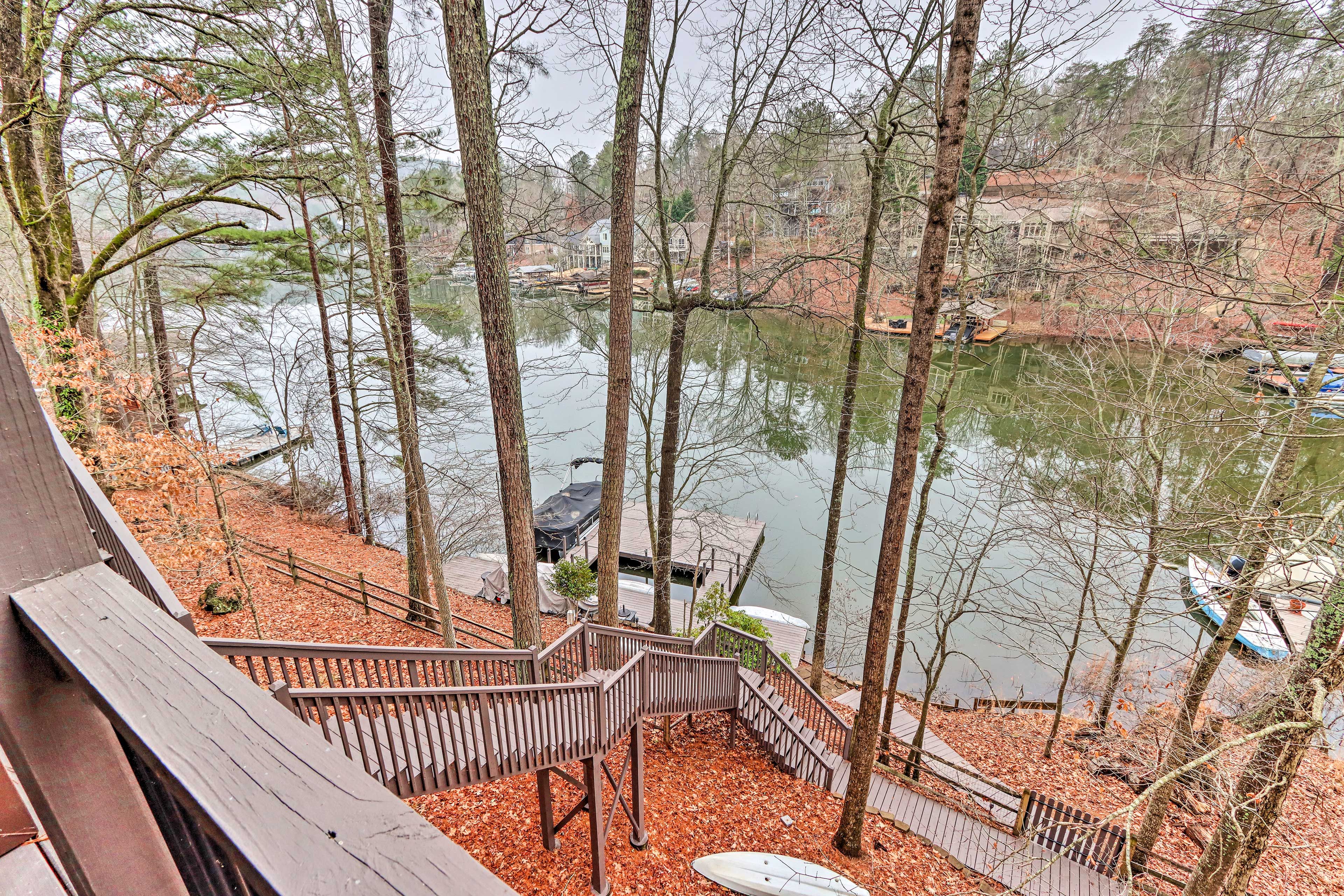 Private Floating Dock | Lake Arrowhead Access
