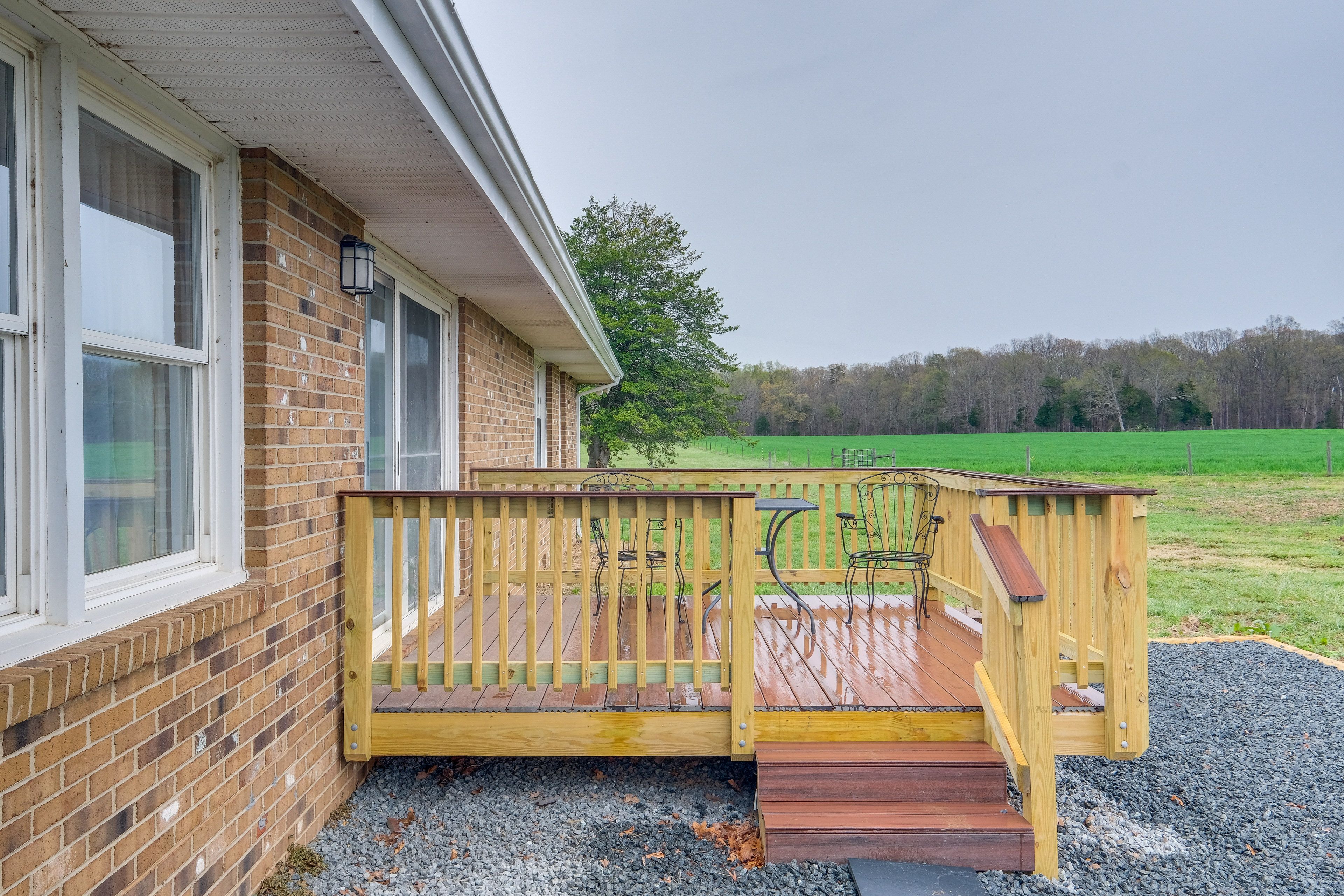 Private Deck
