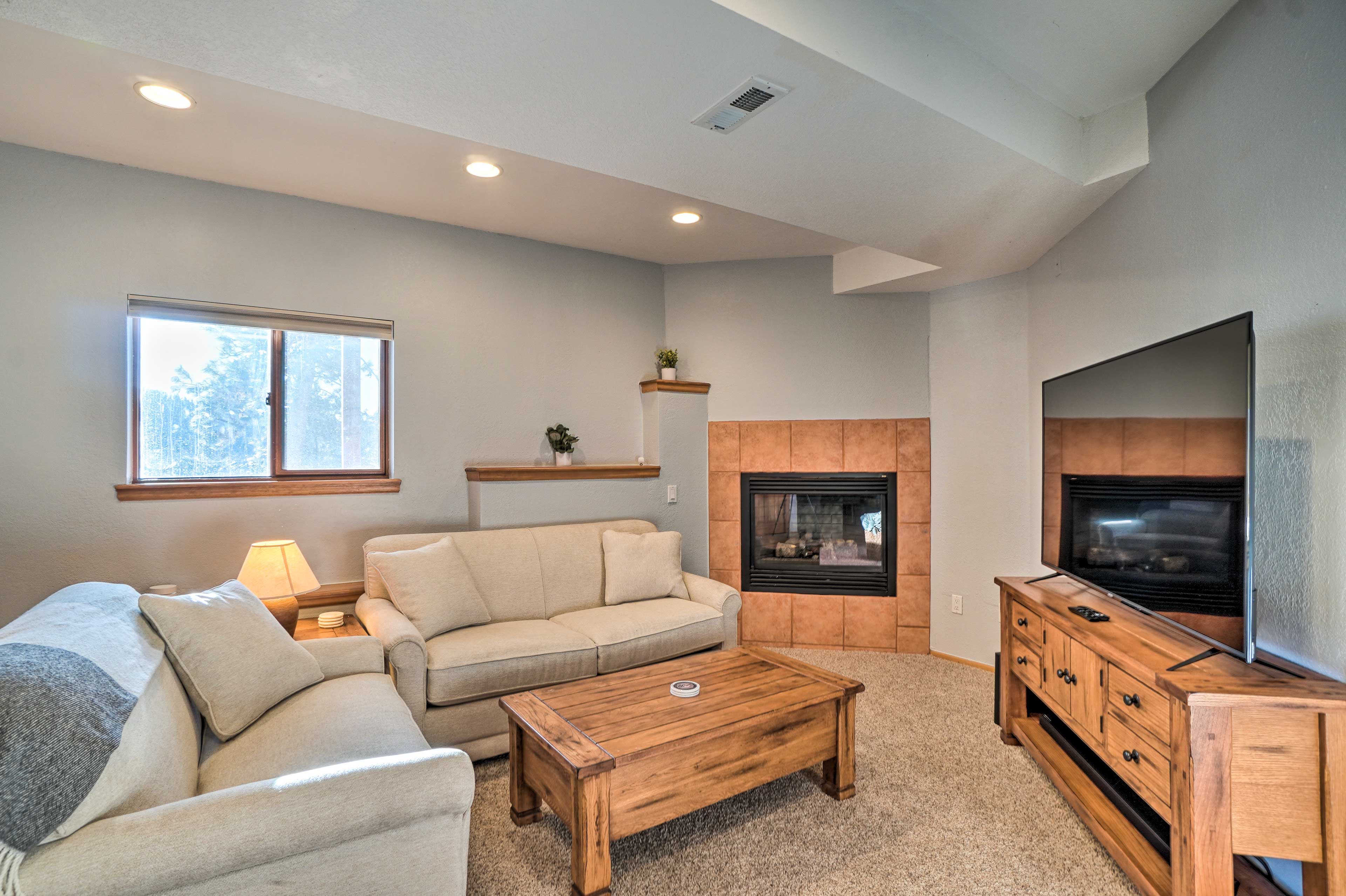 Den | Lower Level | Sleeper Sofa | Smart TV