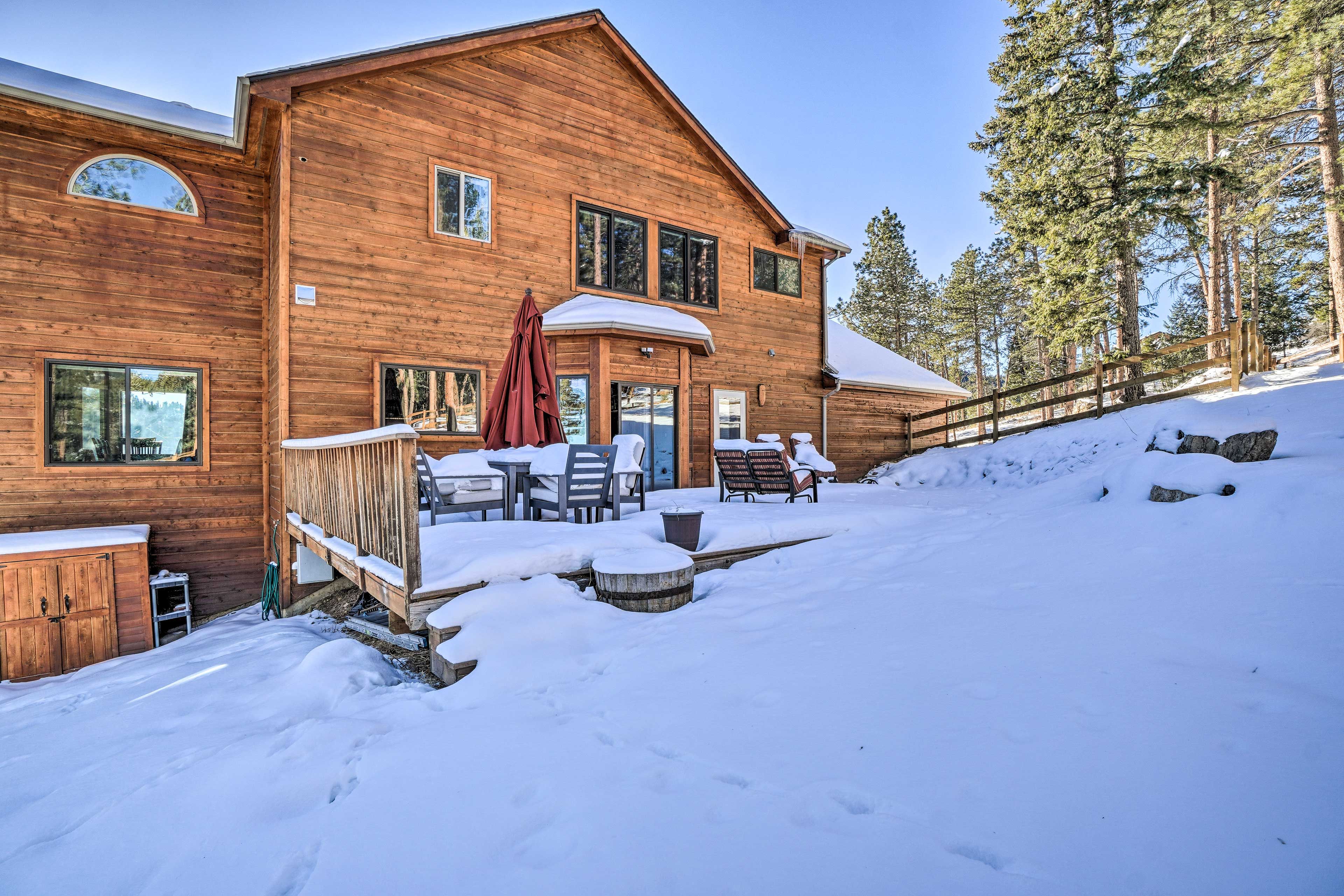 Back Deck | Outdoor Dining