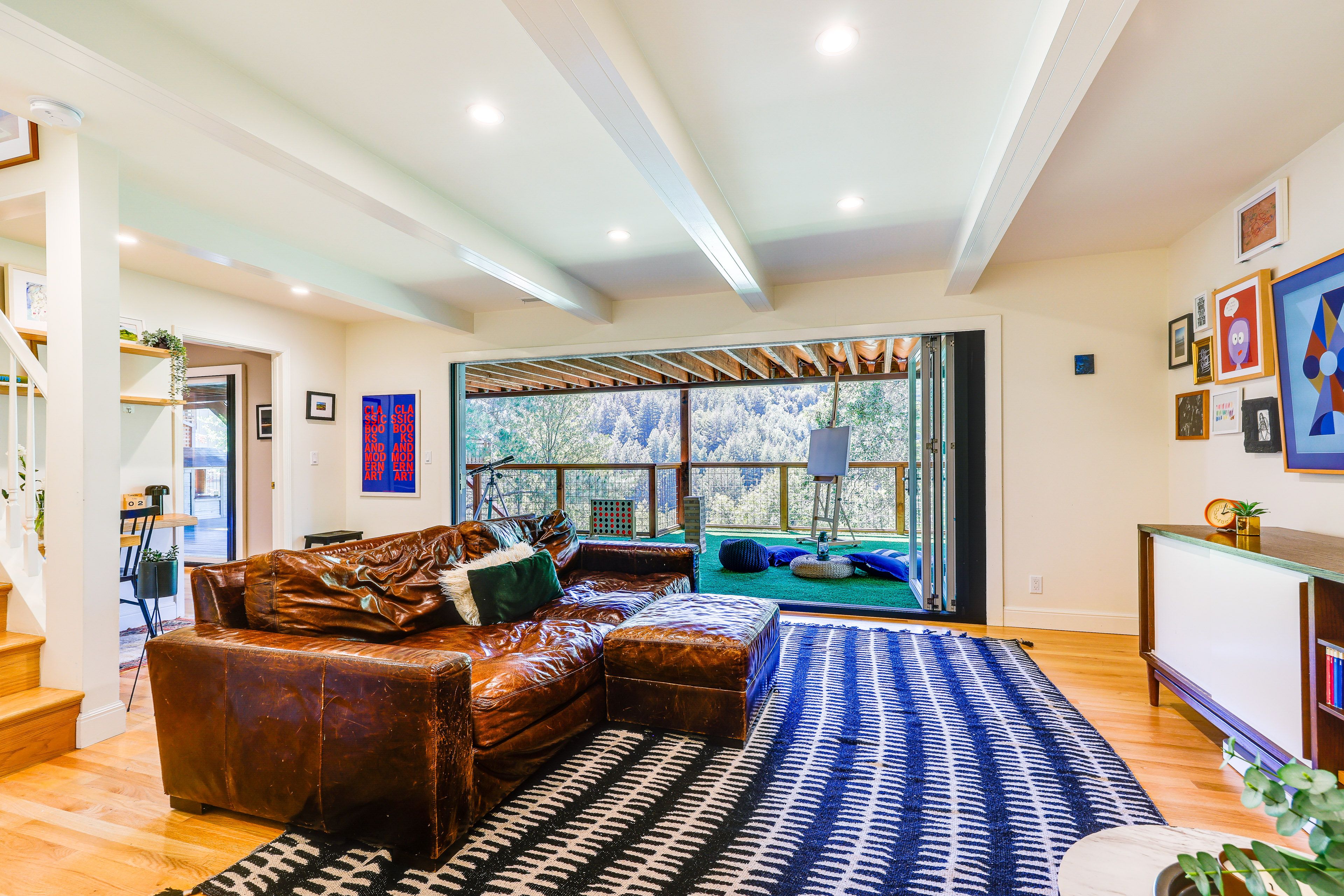 Living Room | Central Heating & Air Conditioning