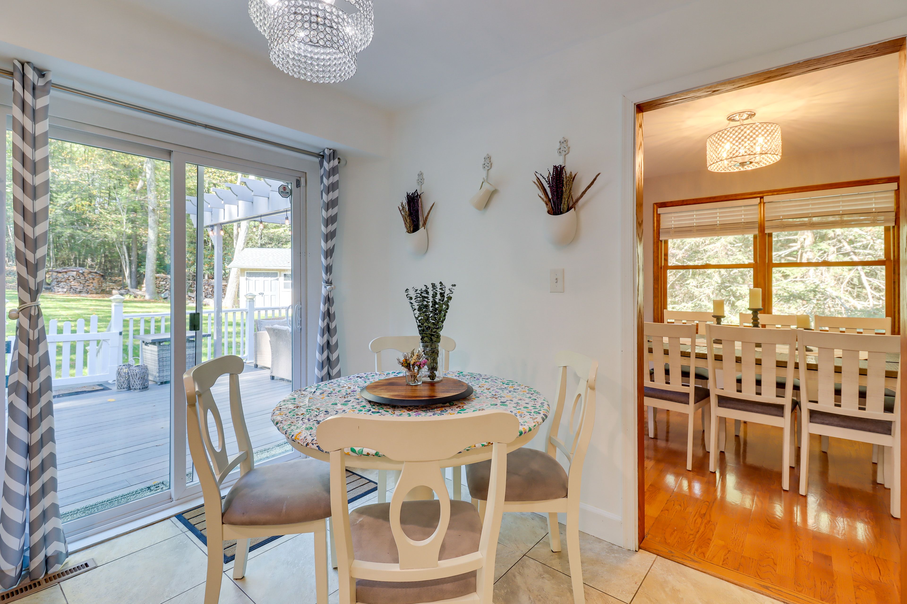 Breakfast Nook