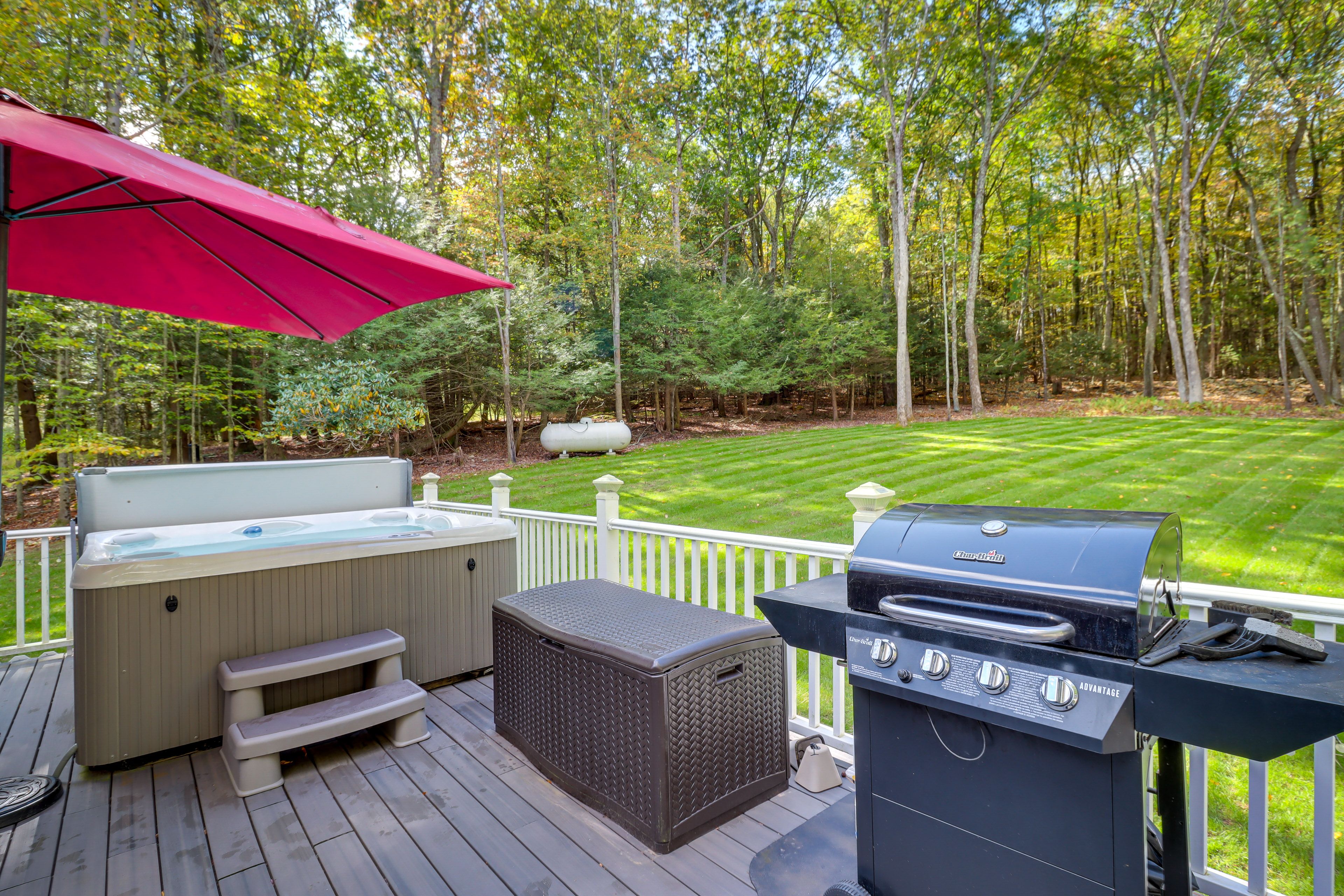 Deck | Private Hot Tub | Outdoor Dining Area | Gas Grill