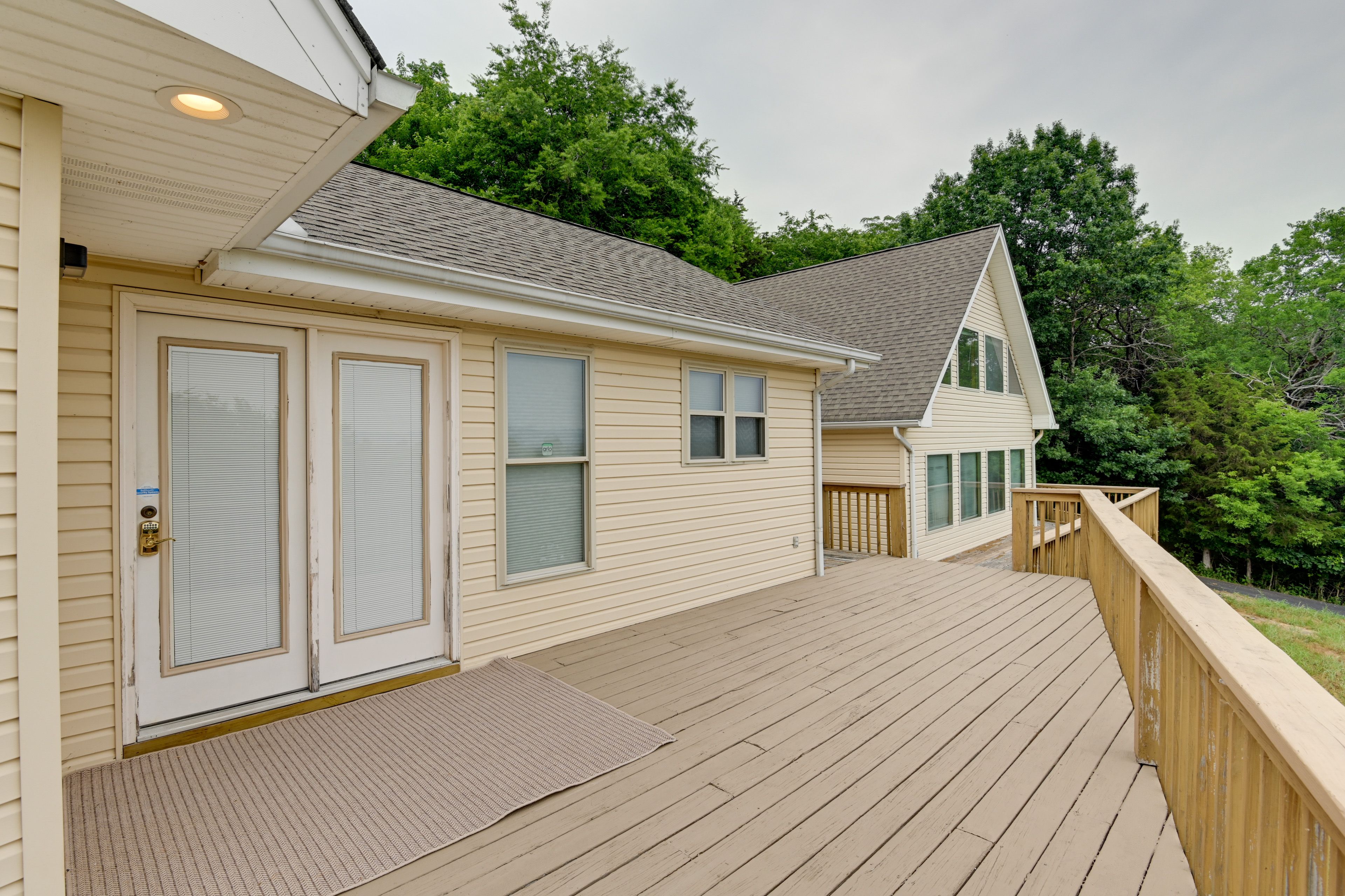 Deck