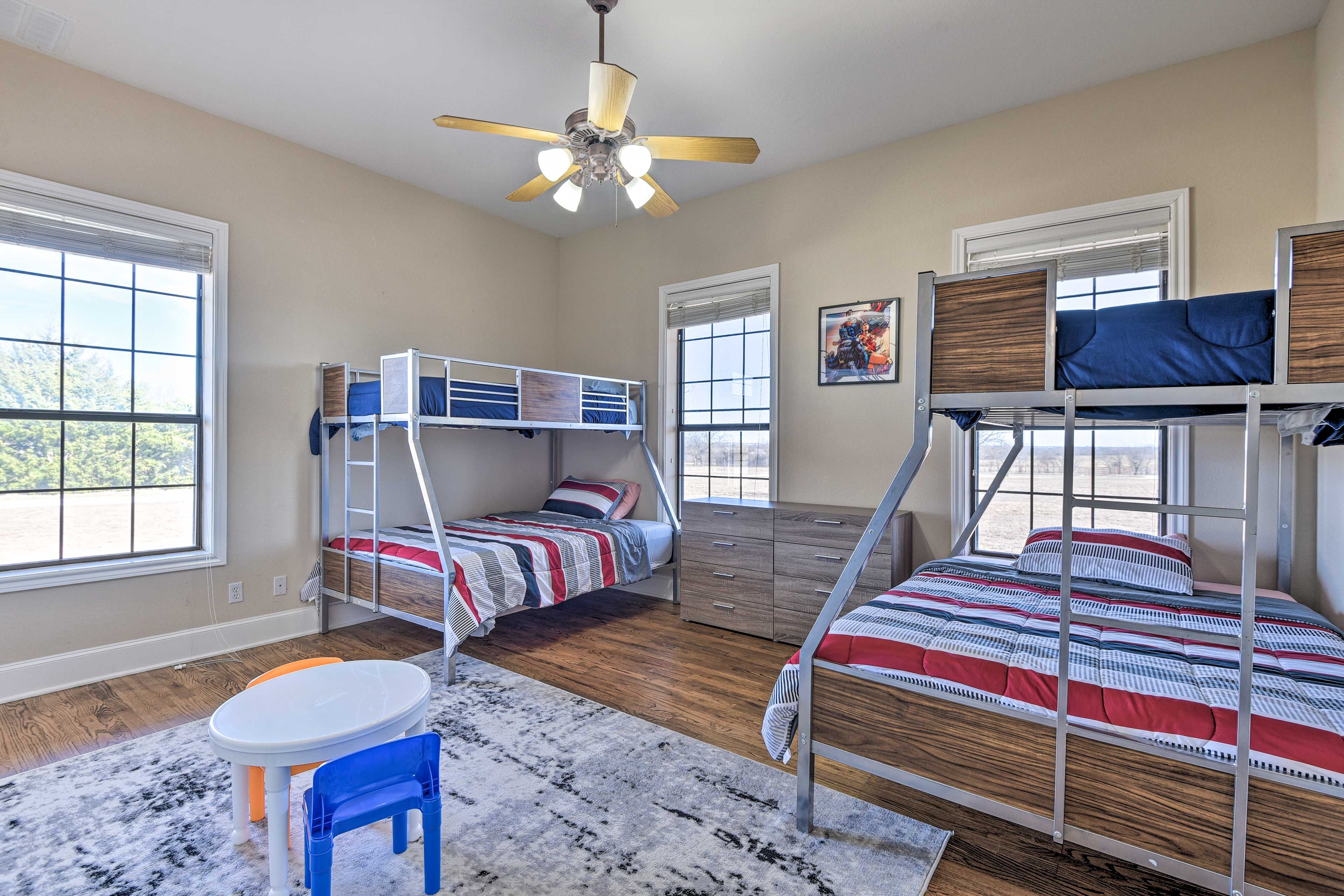 Bedroom 3 | 2 Twin/Full Bunk Beds