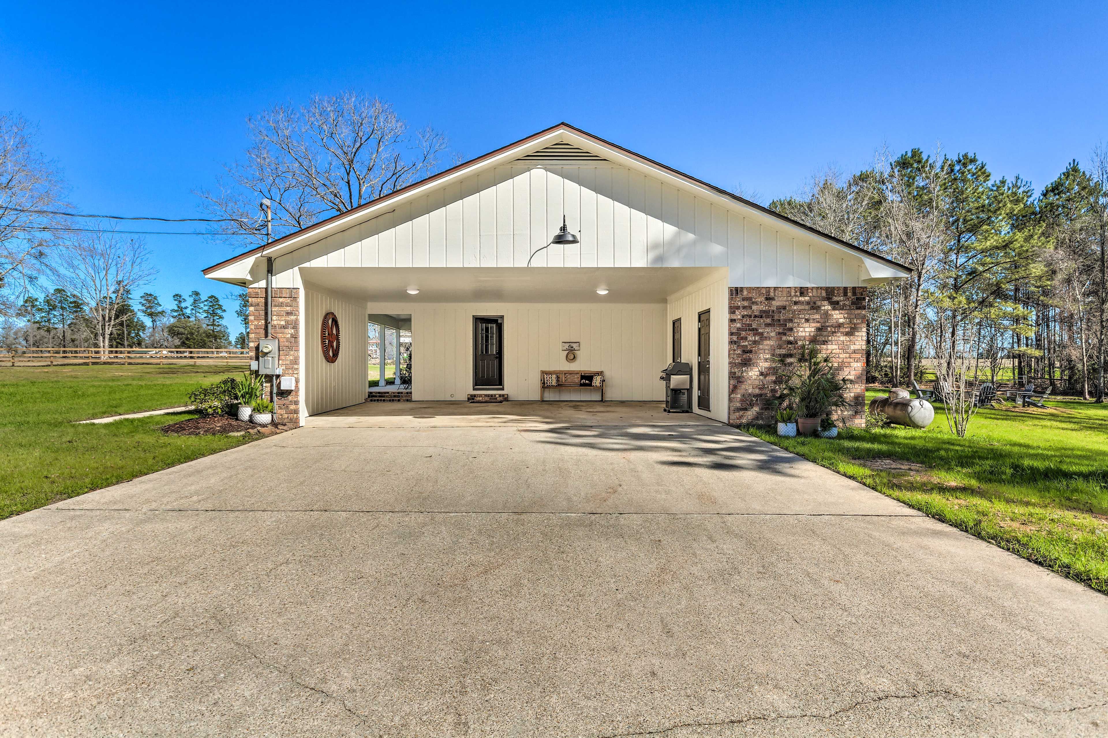 Carport & Driveway Parking (6 Total Vehicles) | Boondock/RV Parking