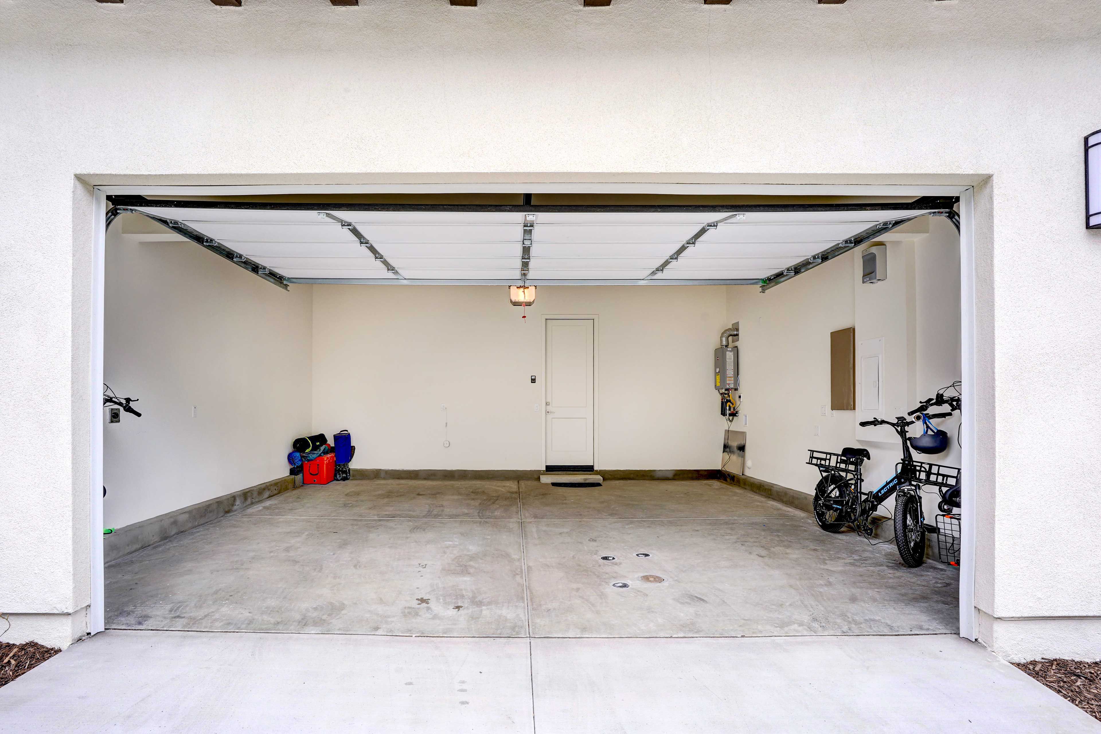 Parking | Garage (2 Vehicles) | Free Street Parking