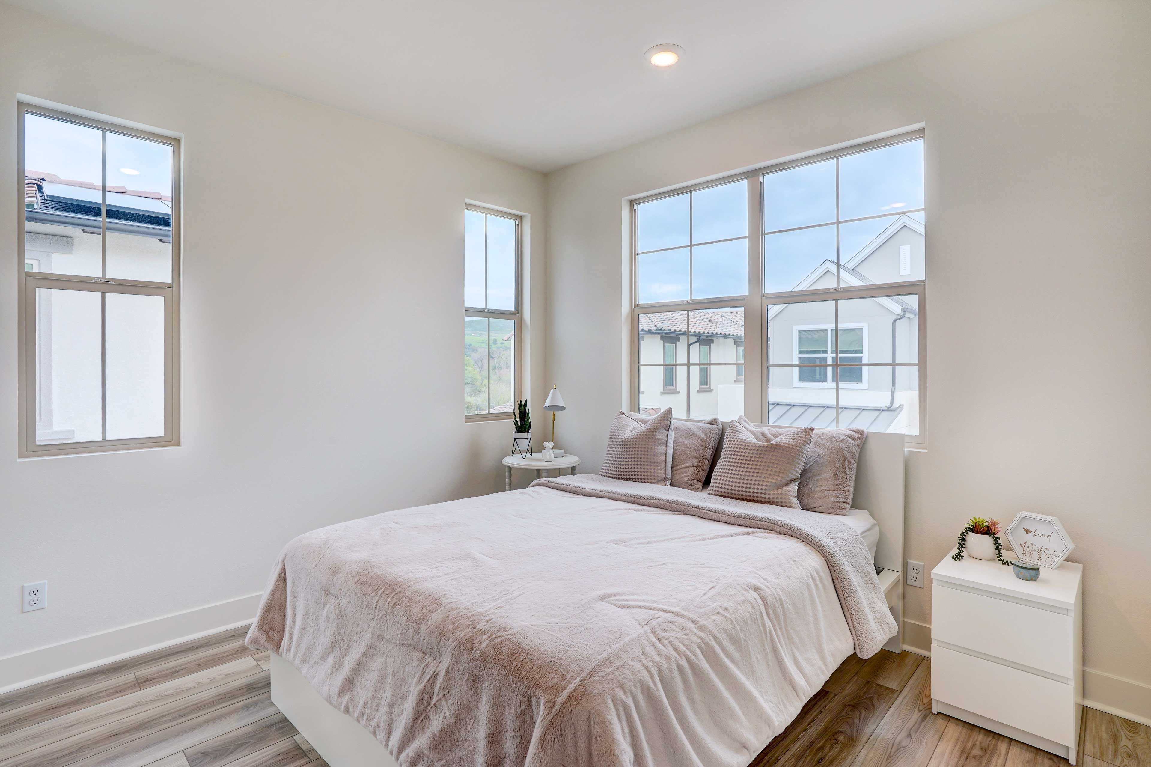 Bedroom 3 | Queen Bed | 2nd Floor
