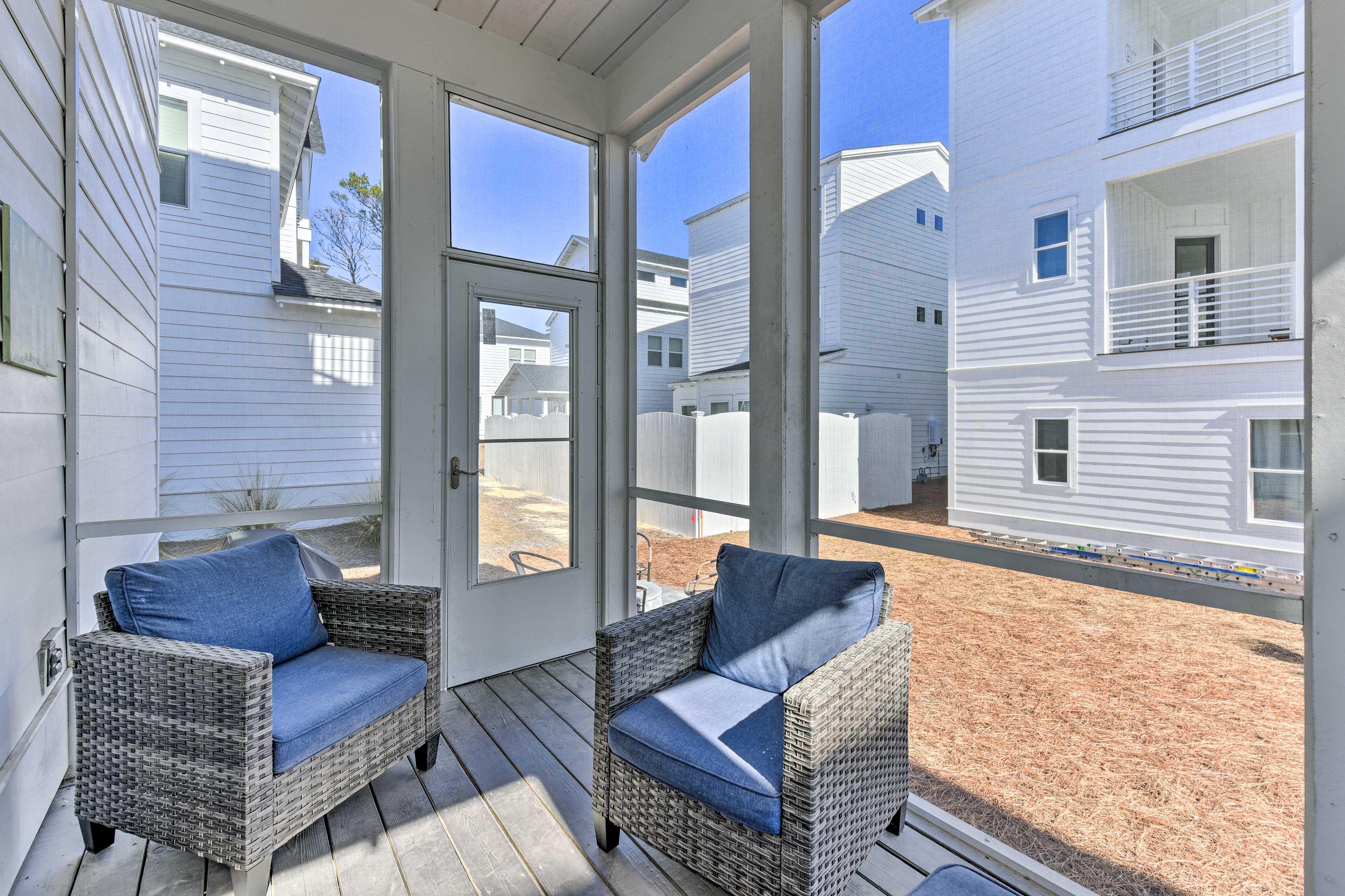 Screened-In Porch