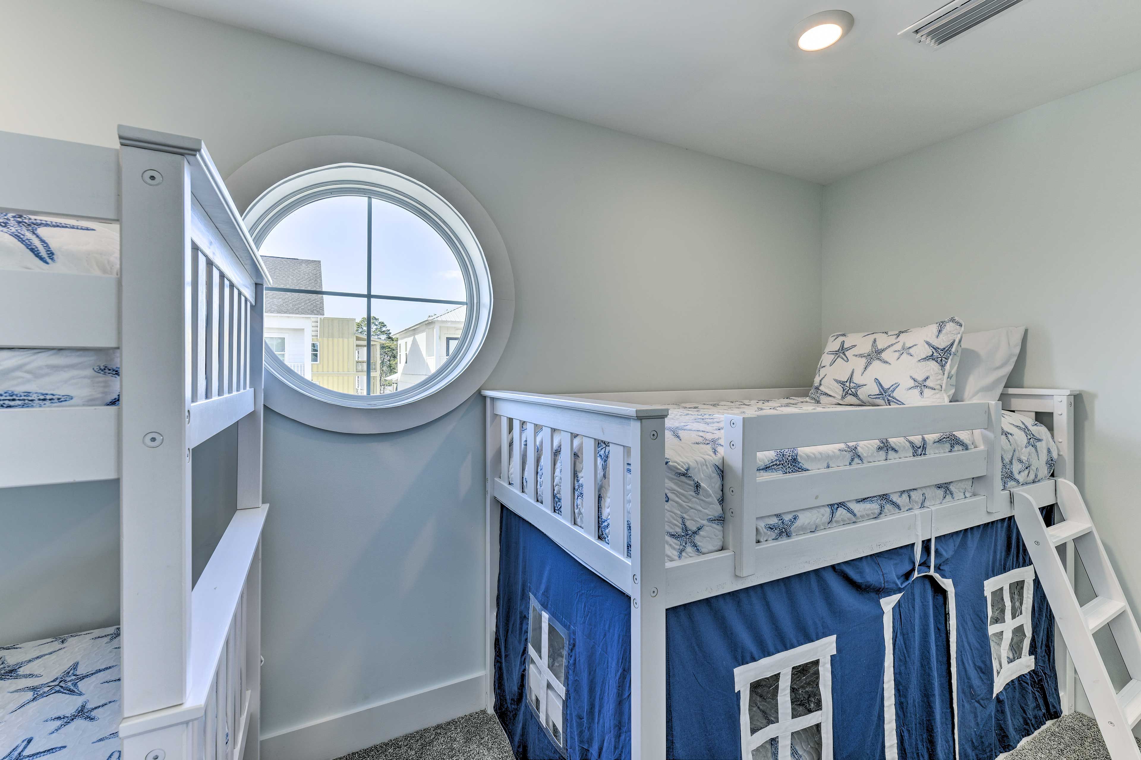 Bedroom 4 | 2 Twin Bunk Beds | 3rd Level