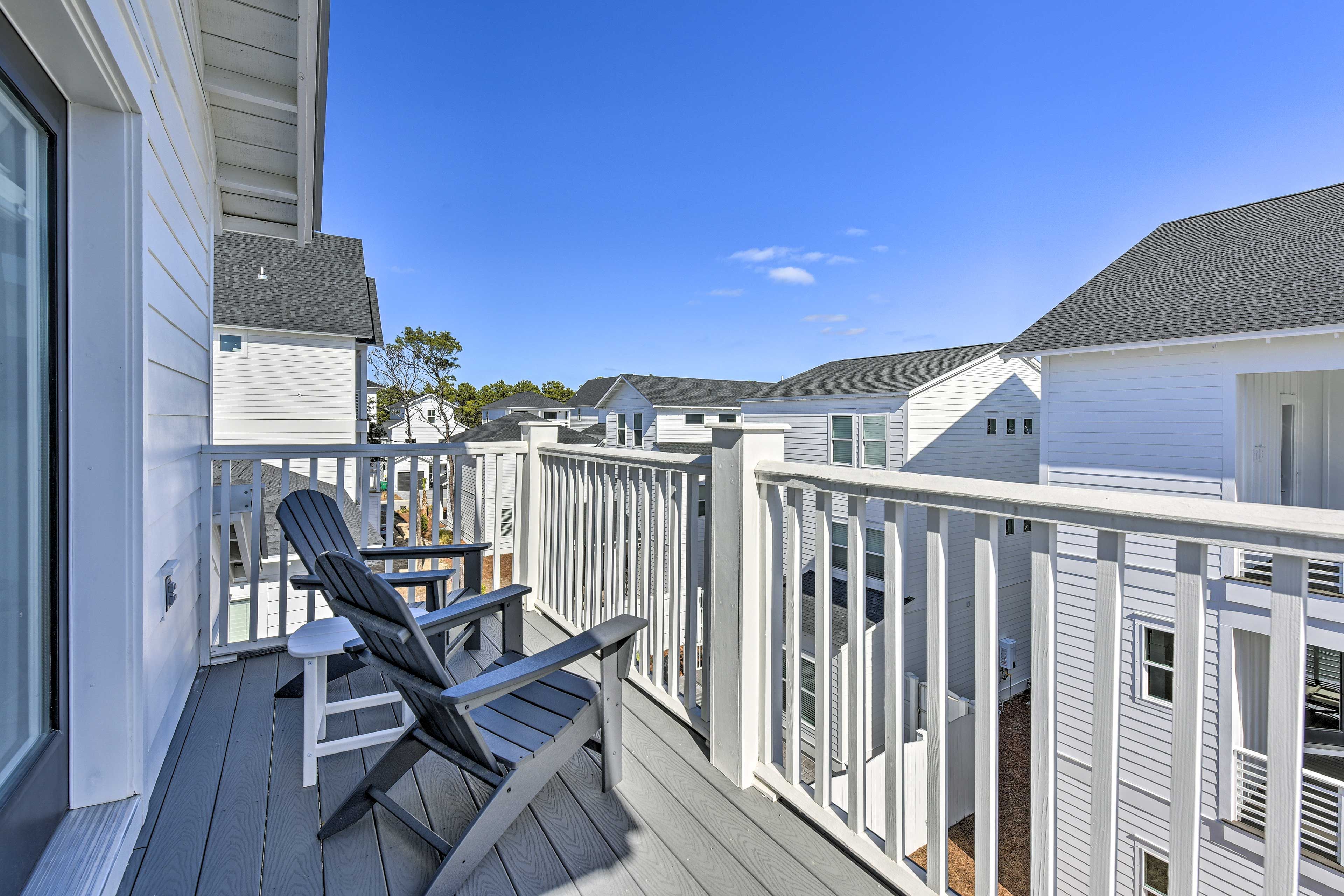 Balcony | 2nd Level