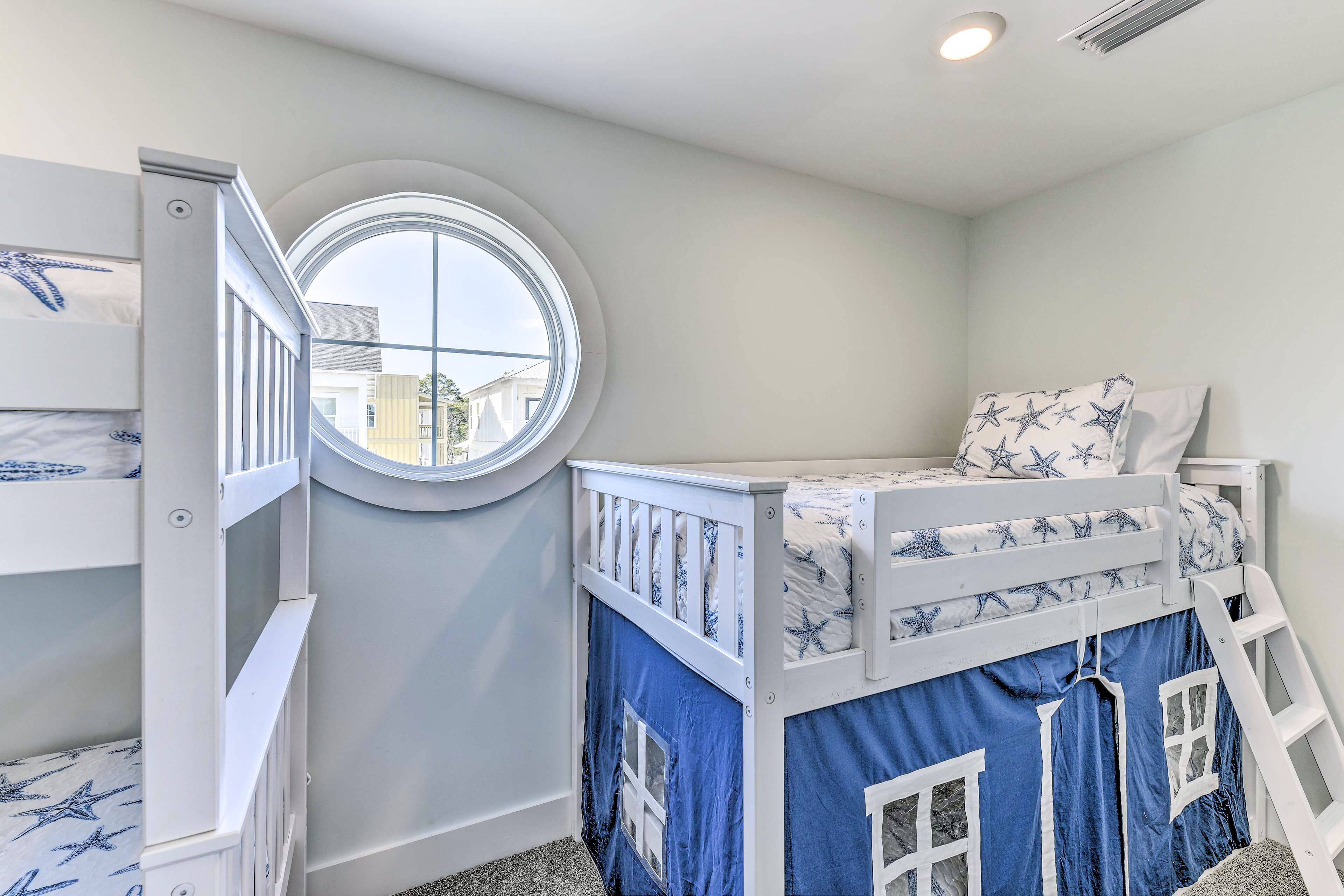 Bedroom 4 | 2 Twin Bunk Beds | 3rd Level