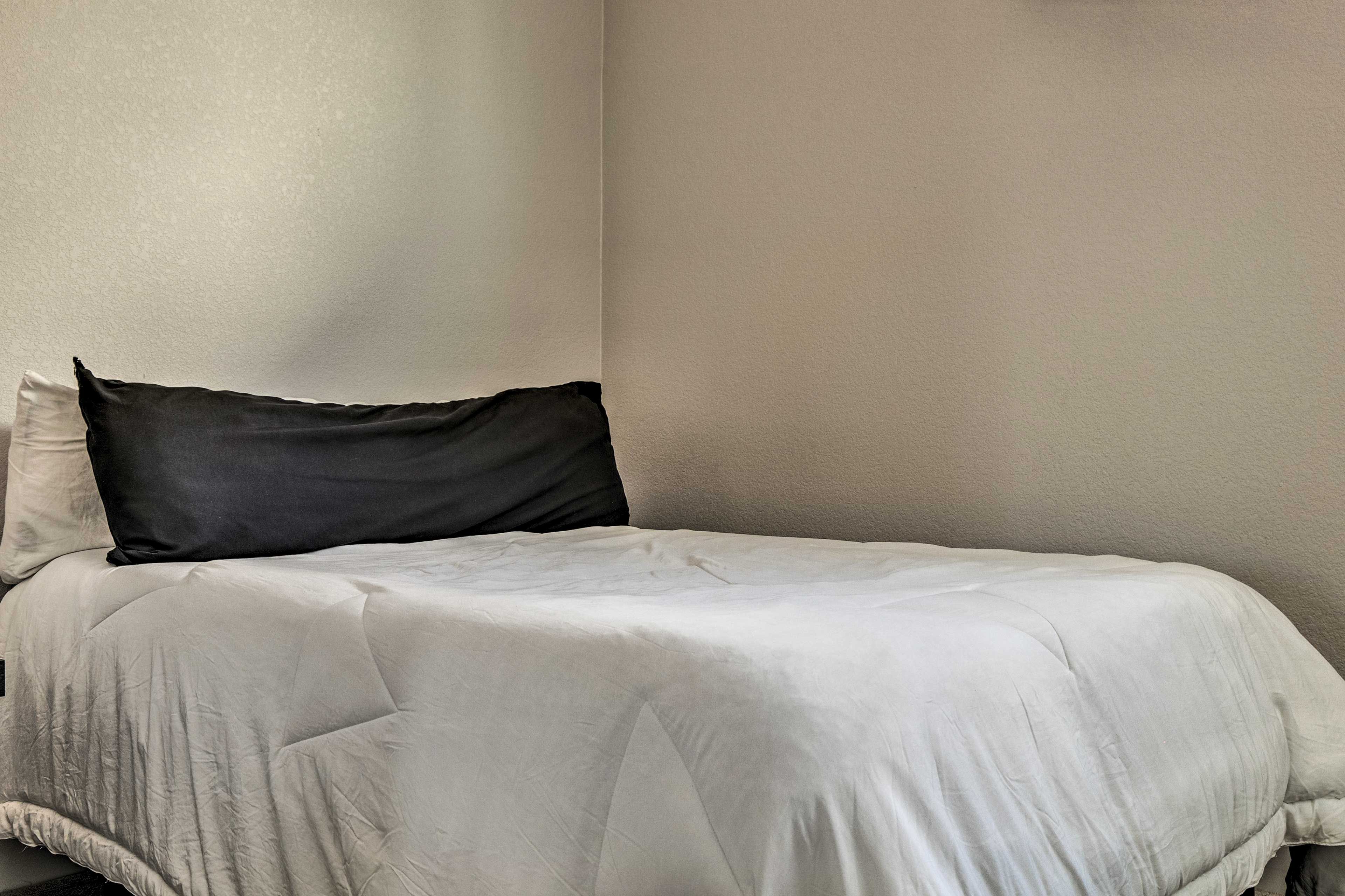 Bedroom 2 | Full Bed