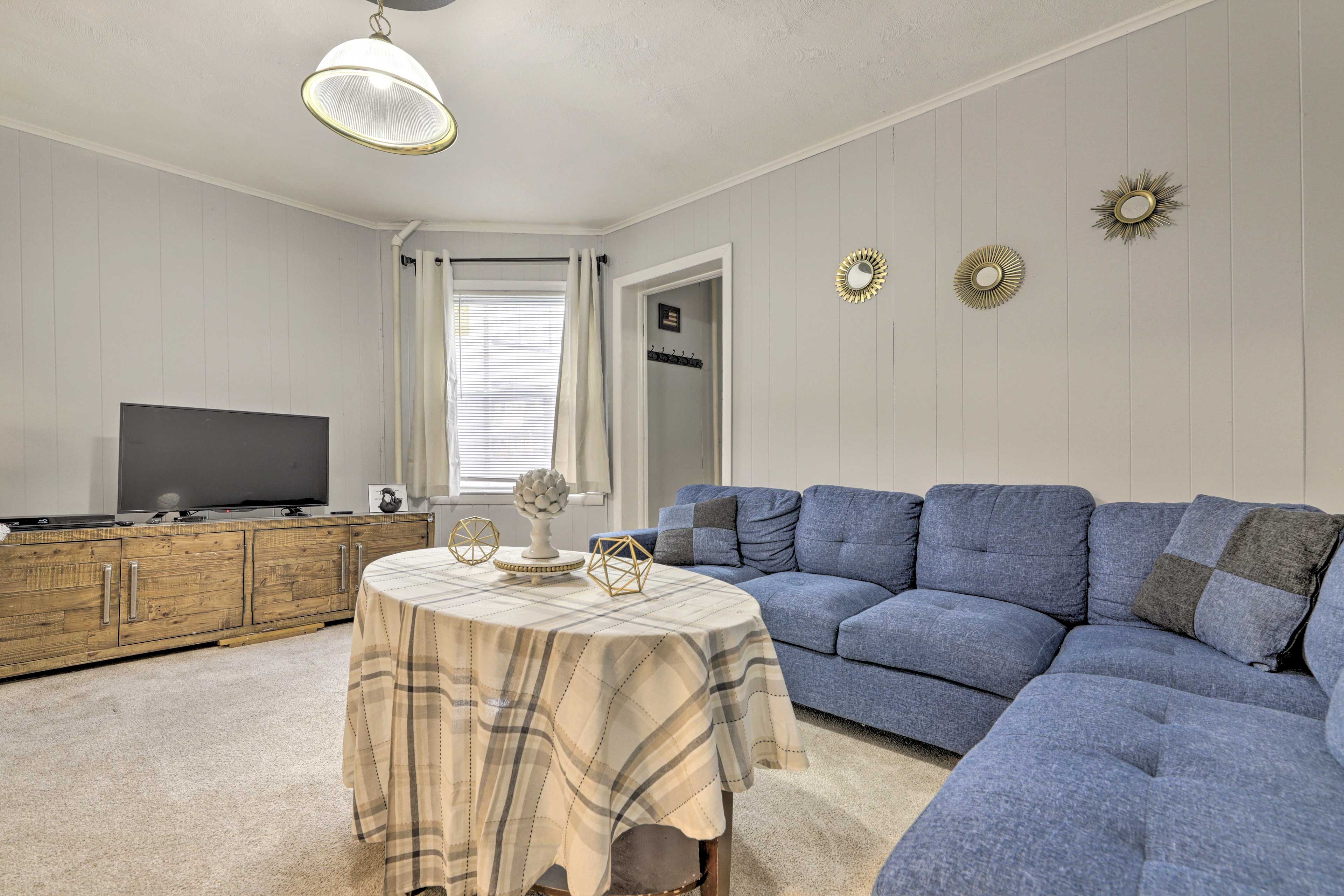 Springfield Vacation Rental | 4BR | 1BA | Stairs Required | 1,311 Sq Ft