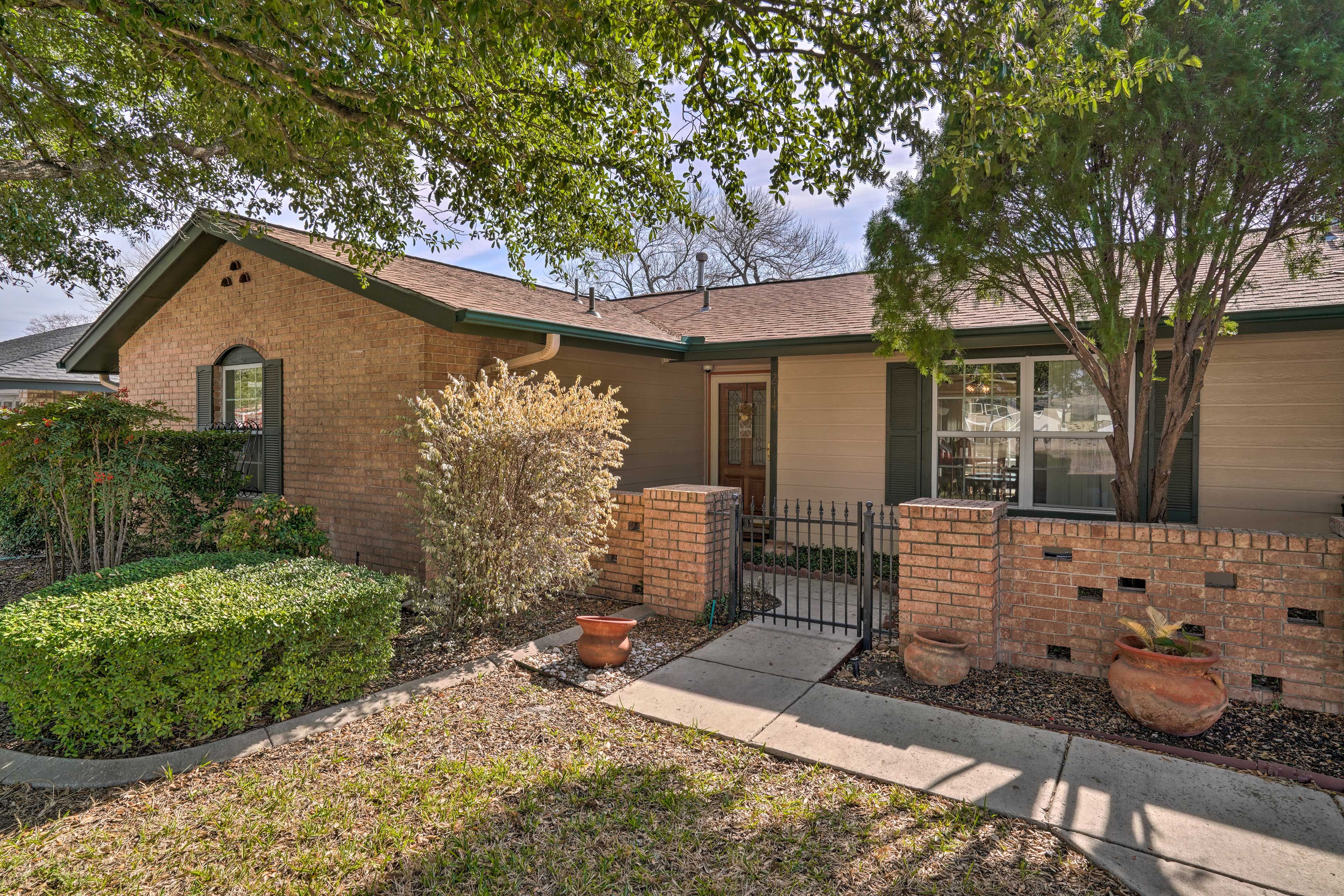 Home Exterior | Keyless Entry