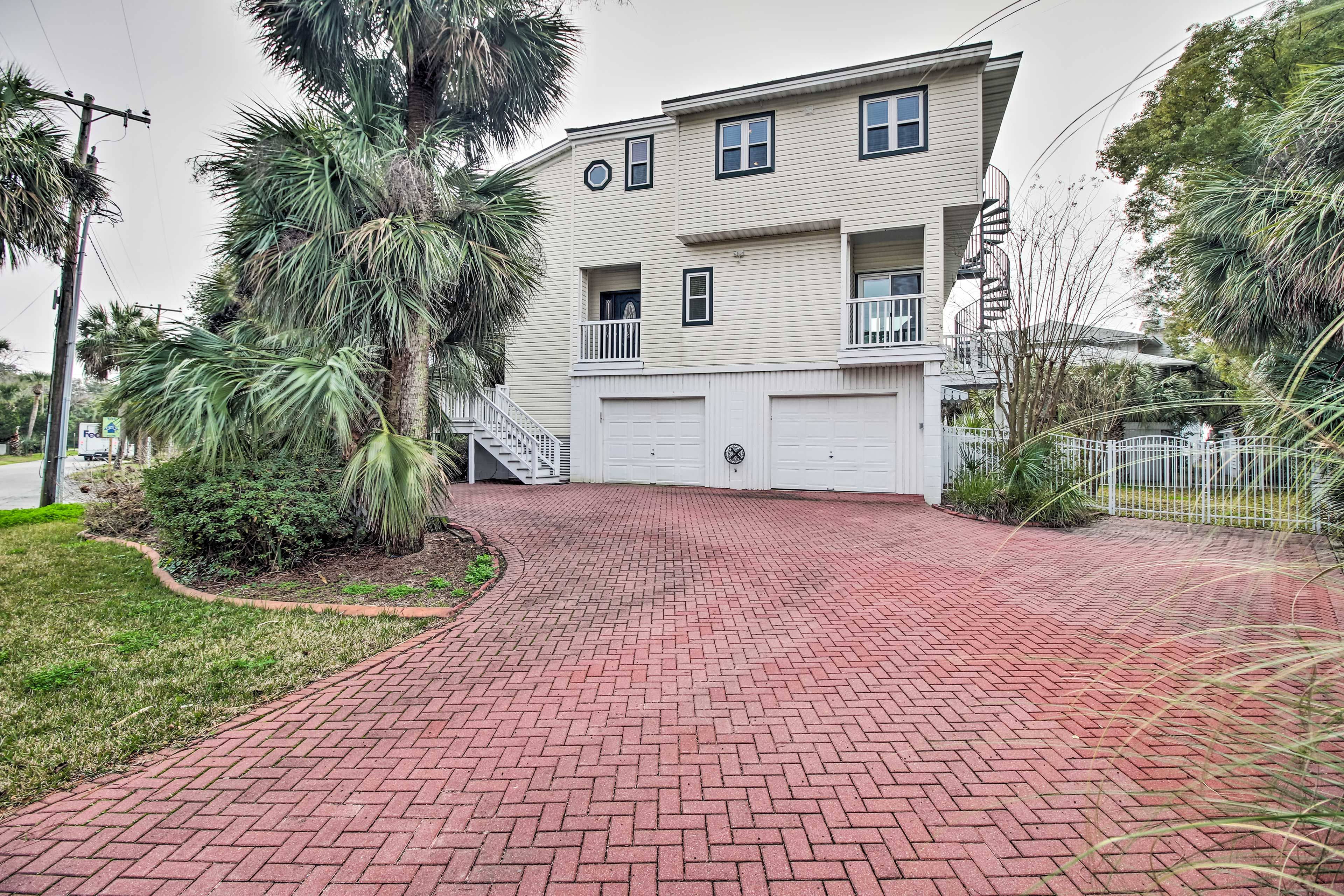 Home Exterior | Driveway Parking (4 Vehicles)