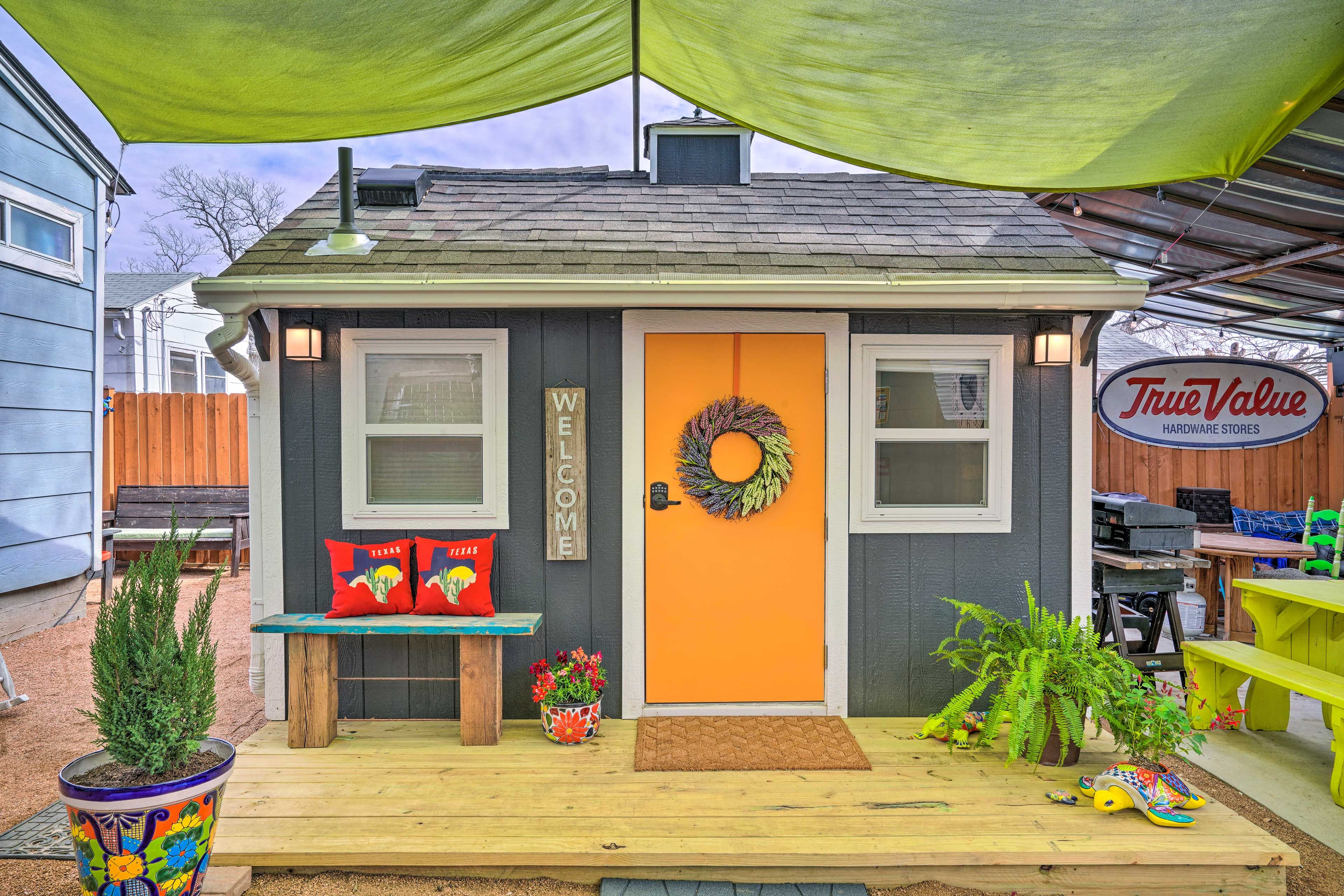 Exterior | Single-Story Cottage