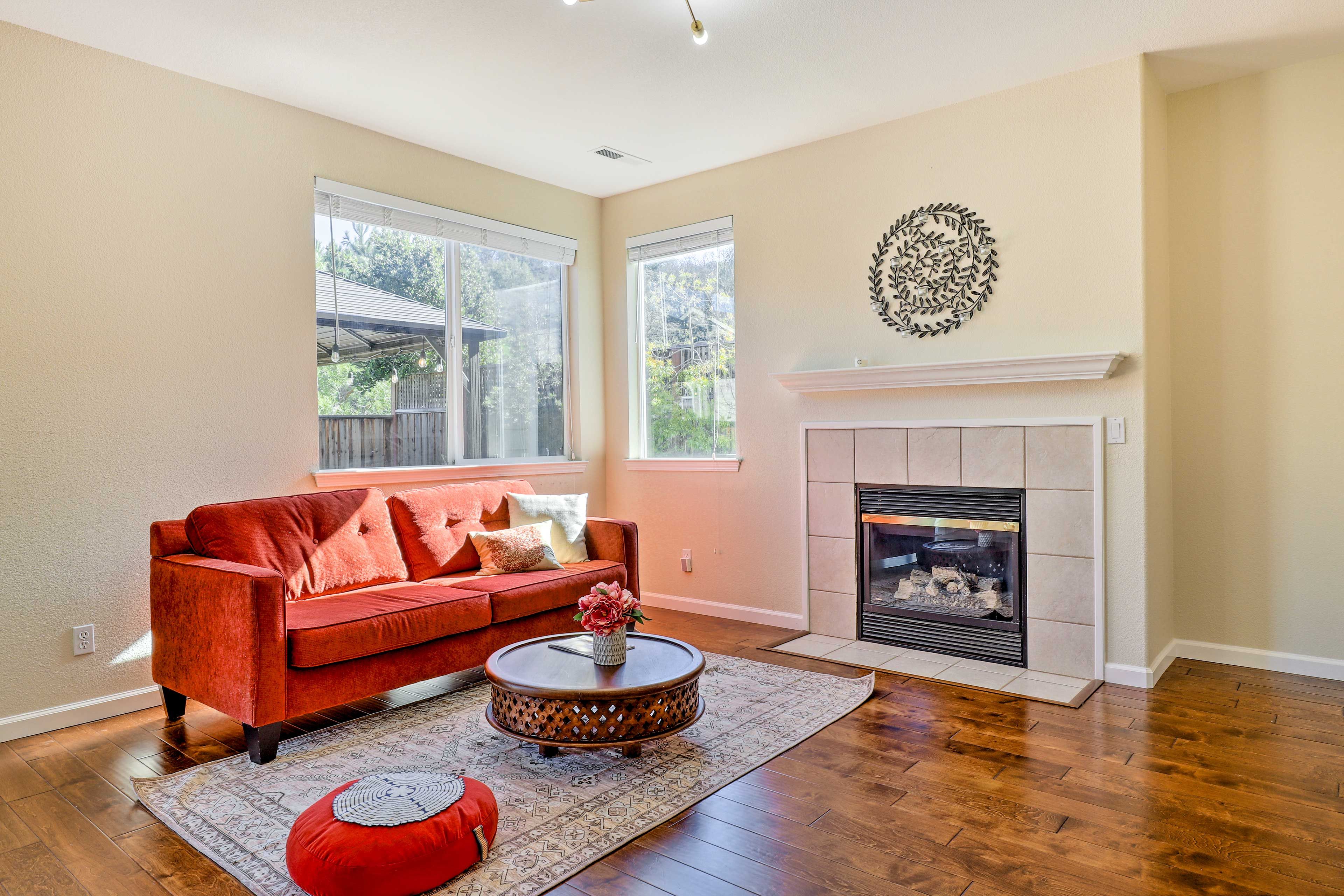 Living Room | Central A/C + Heating | Free WiFi | 1,926 Sq Ft
