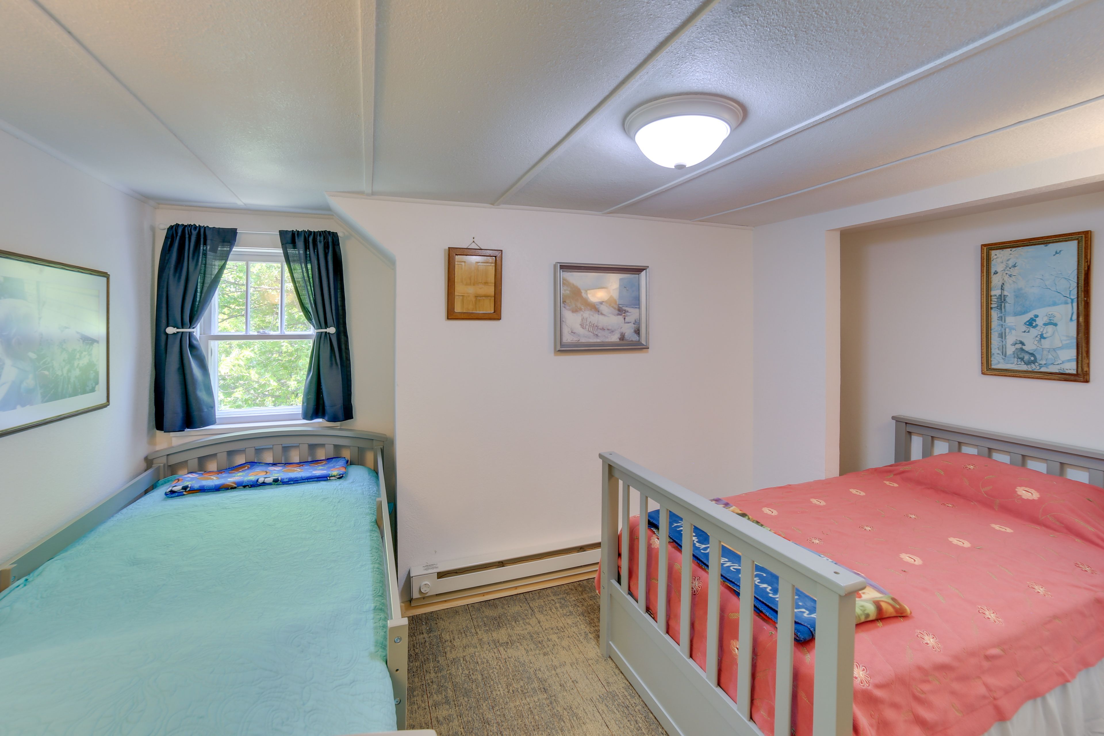 Bedroom 5 | 2 Twin Beds