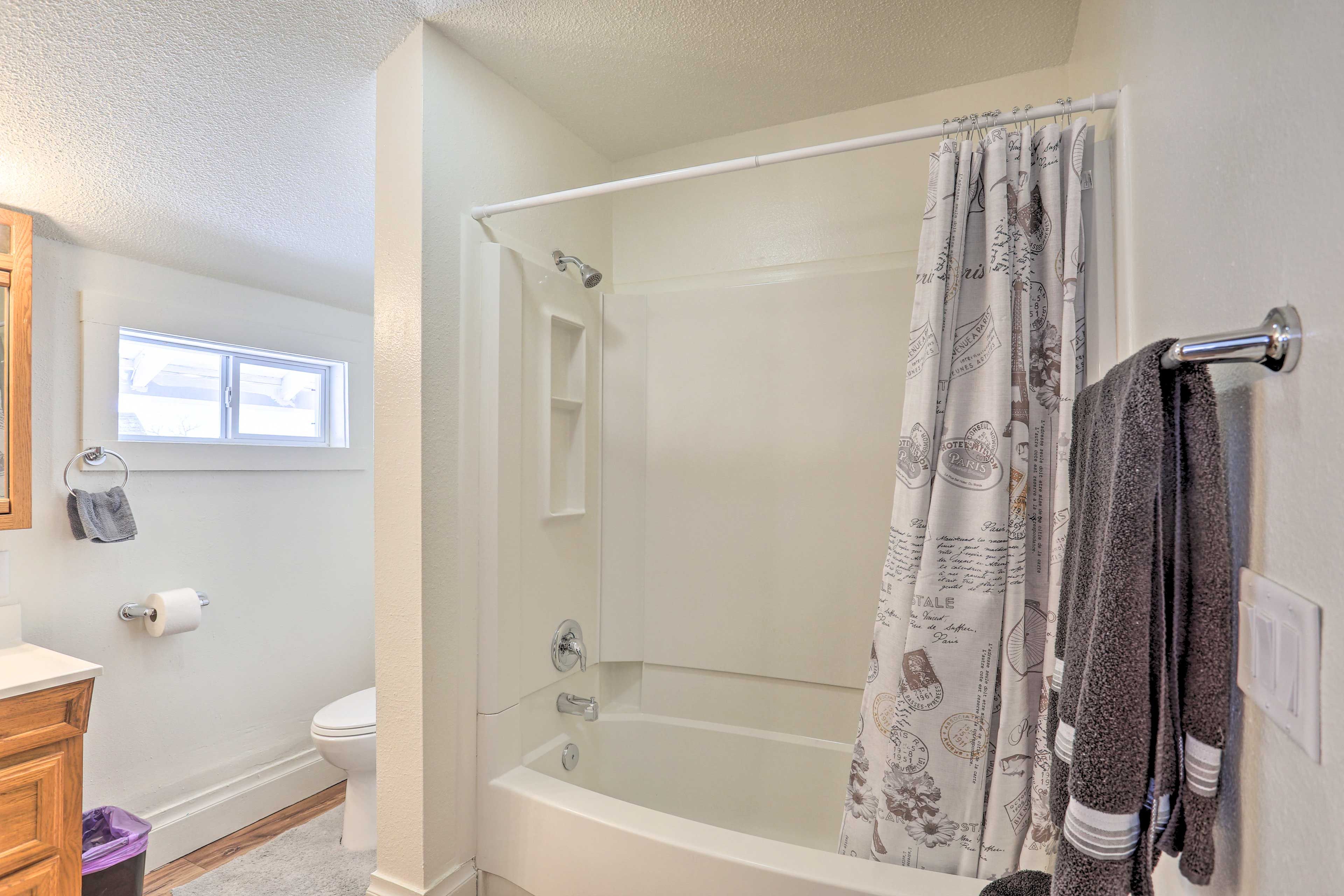 Full Bathroom